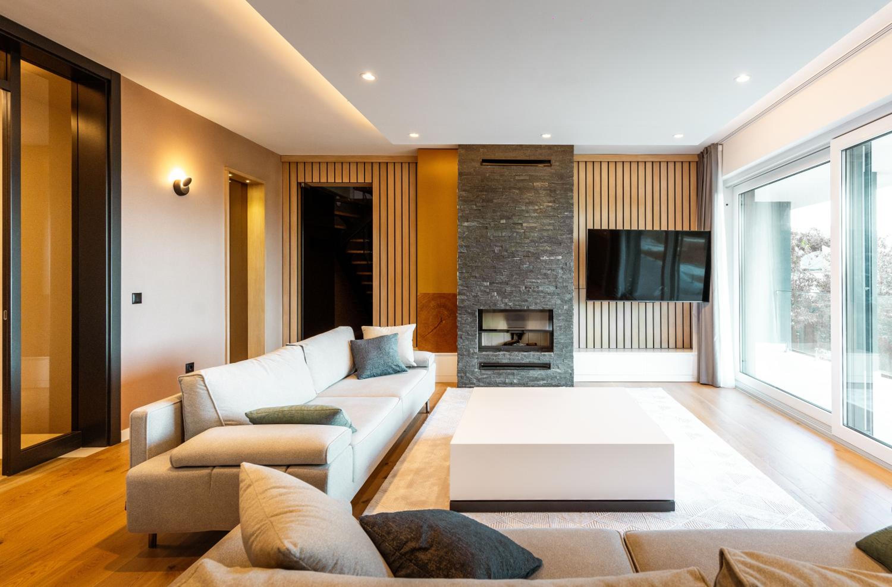 Hillmax Residence