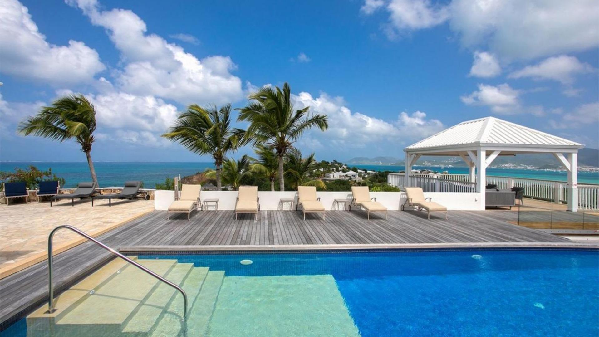 Modern 7BR villa with breathtaking panoramic views view 5