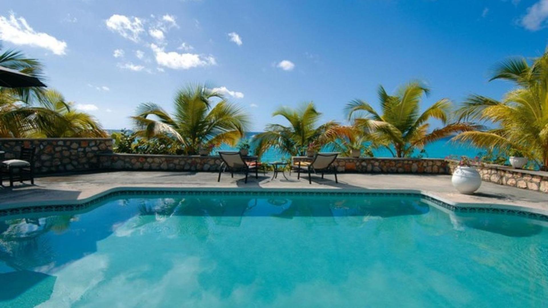Fascinating 3BR beachfront villa with terrace view 4