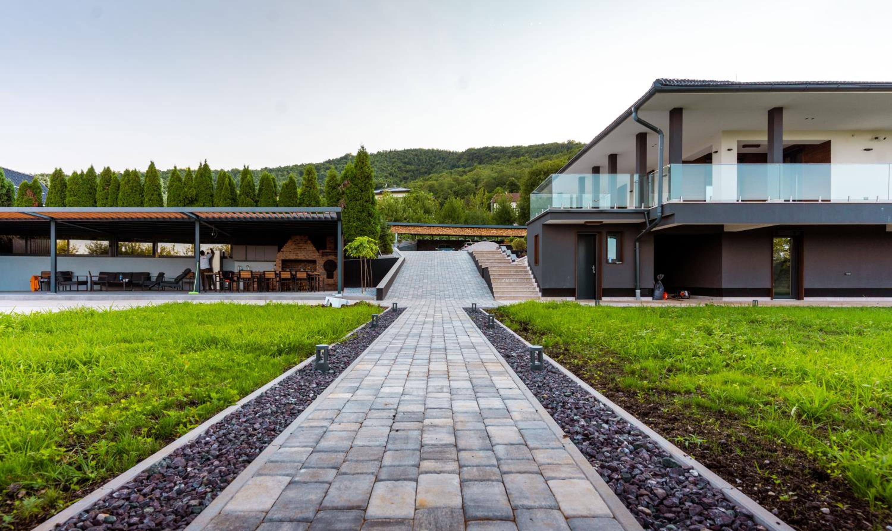 Hillmax Residence