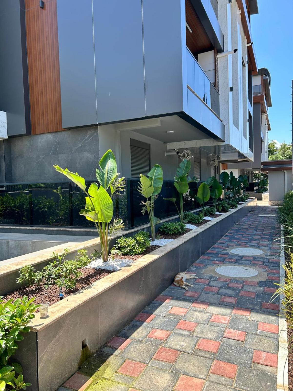 Grand Diker Port Residence
