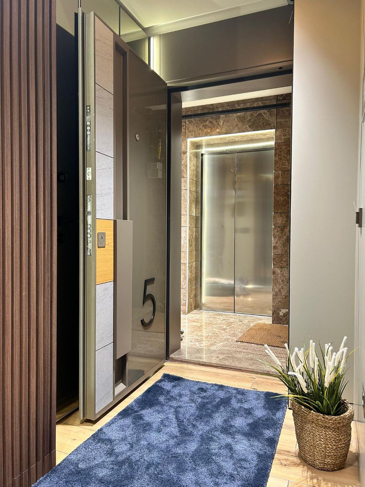 Grand Diker Port Residence