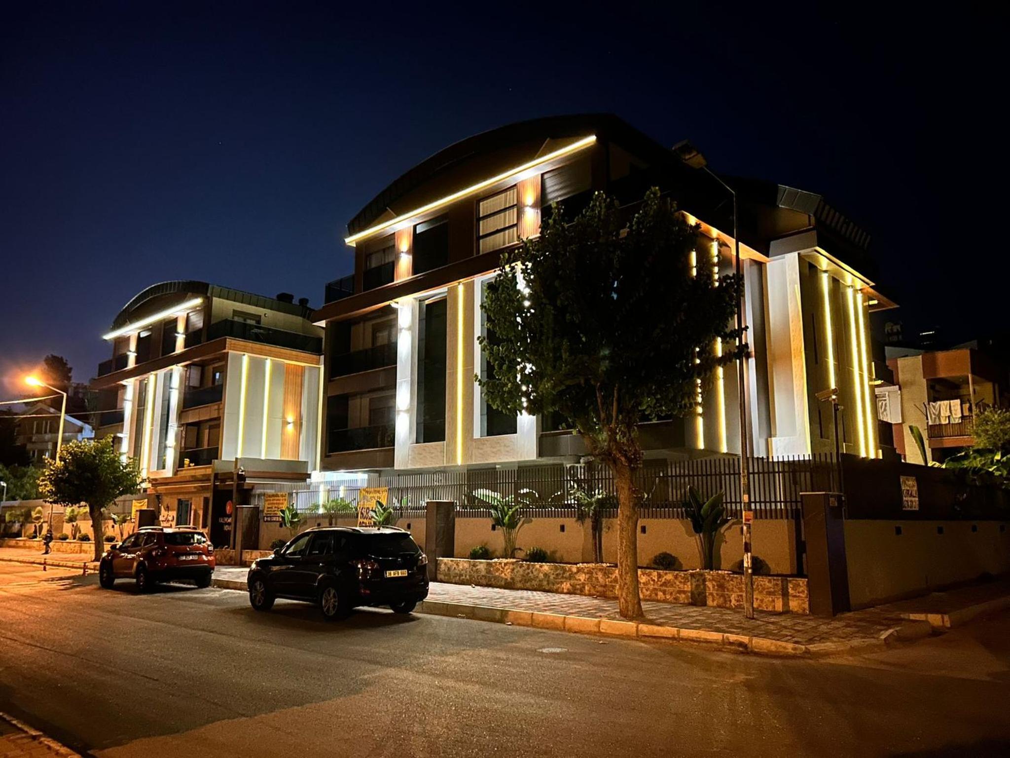 Grand Diker Port Residence