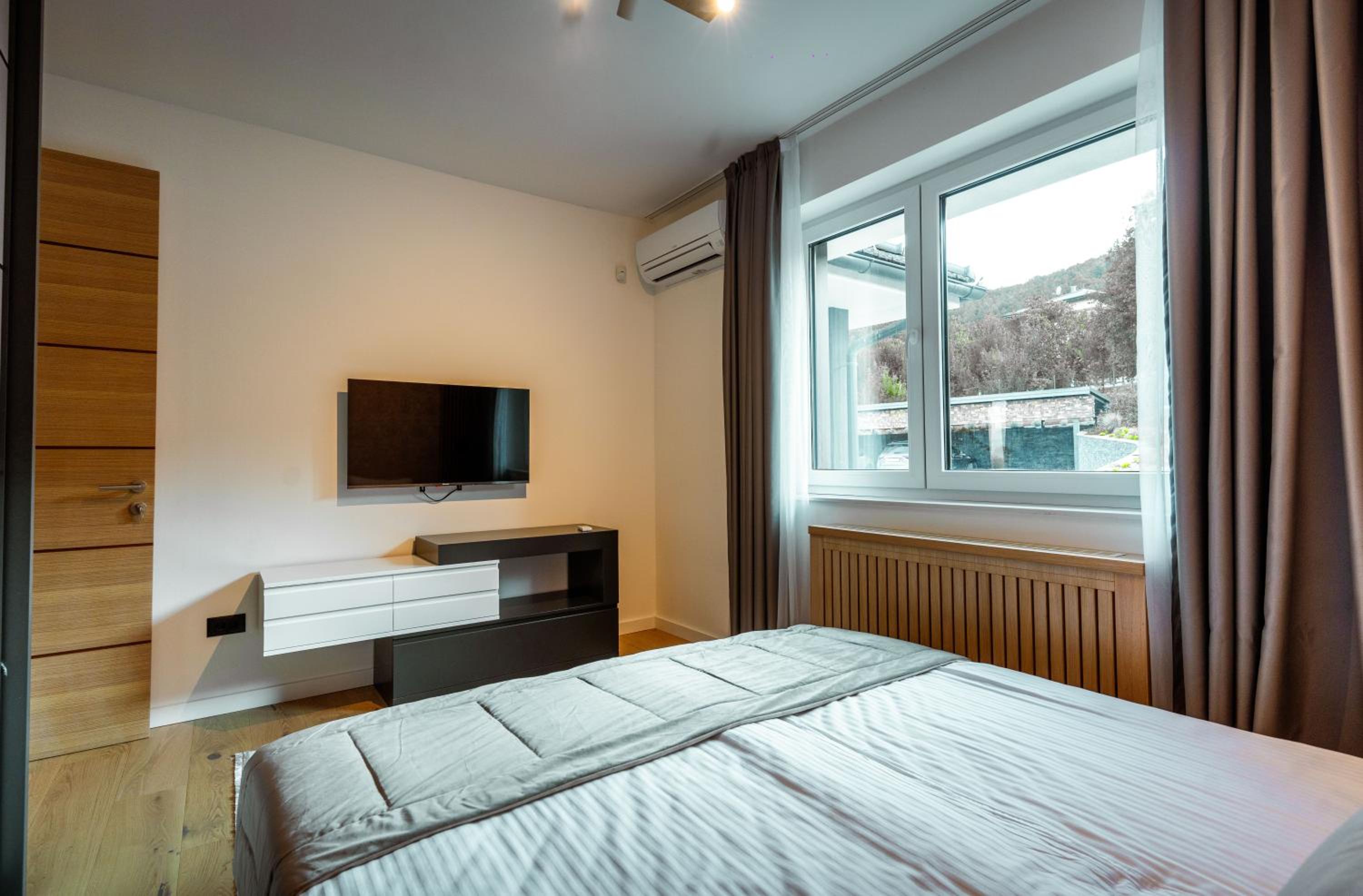 Hillmax Residence