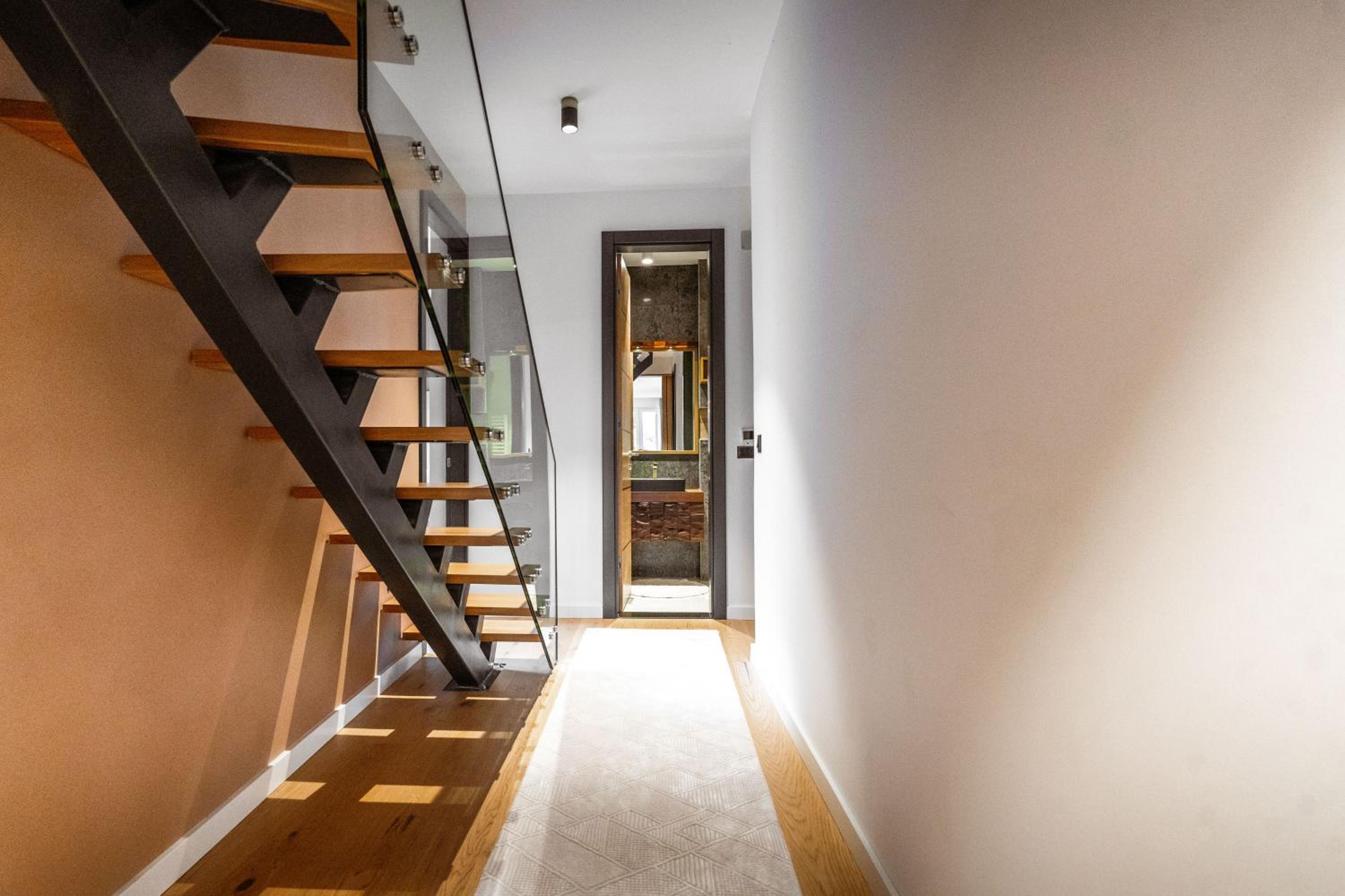 Hillmax Residence