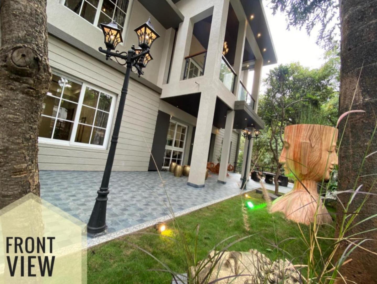 Rosewood Villa