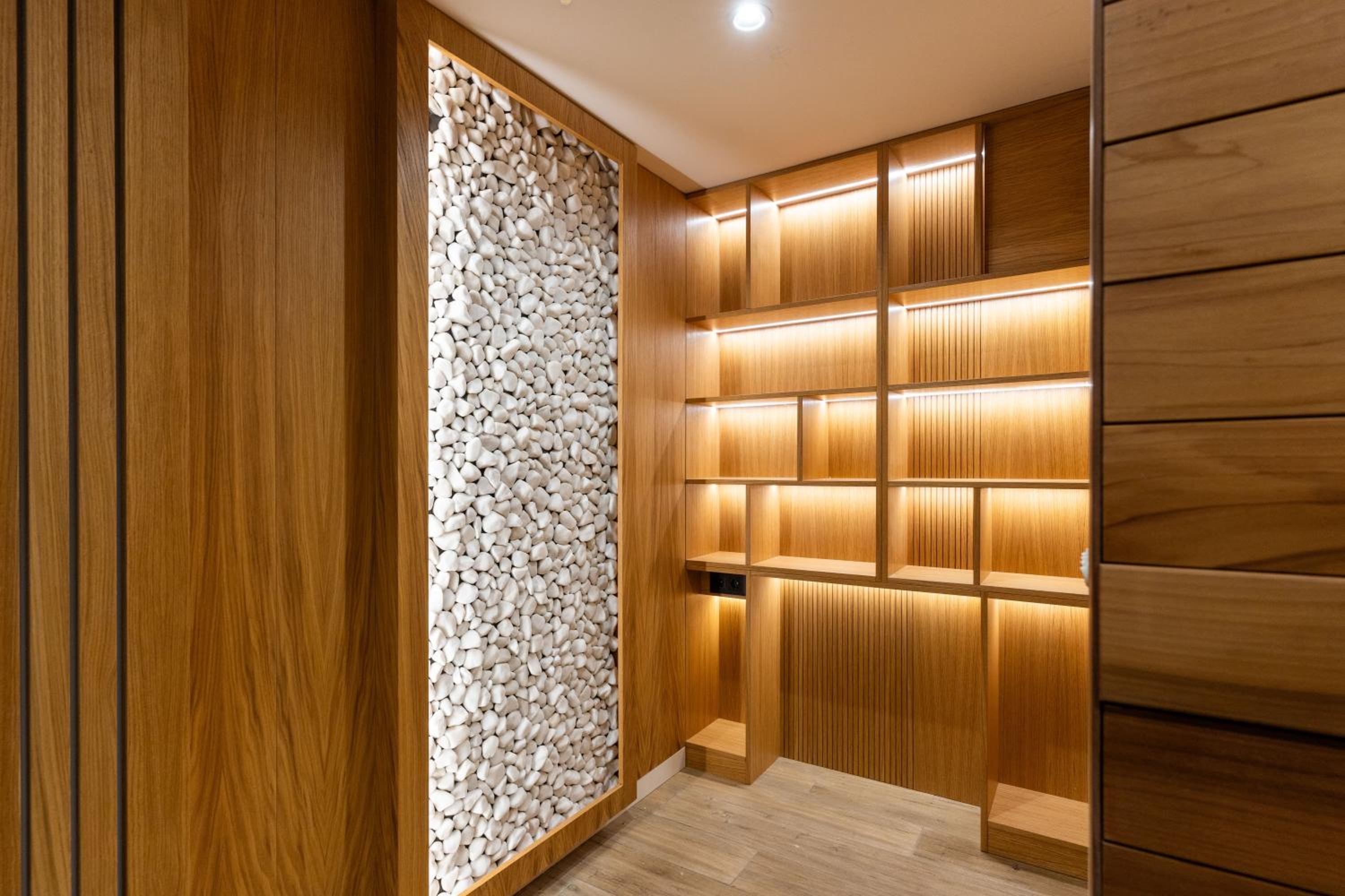 Hillmax Residence