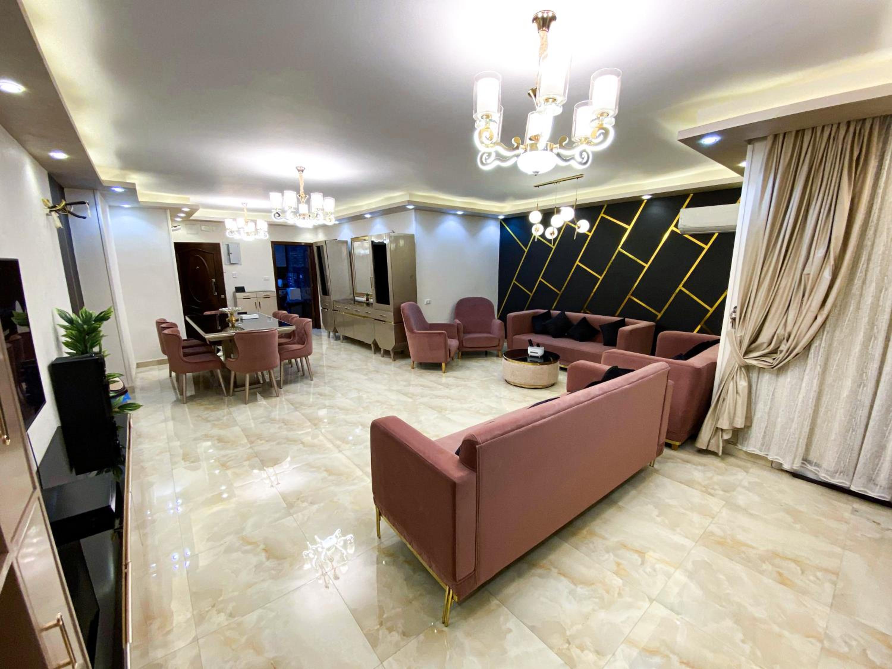 Maadi apartment near city center airport 2bedroom 2 bathroom 2balcony 1 dressing Room