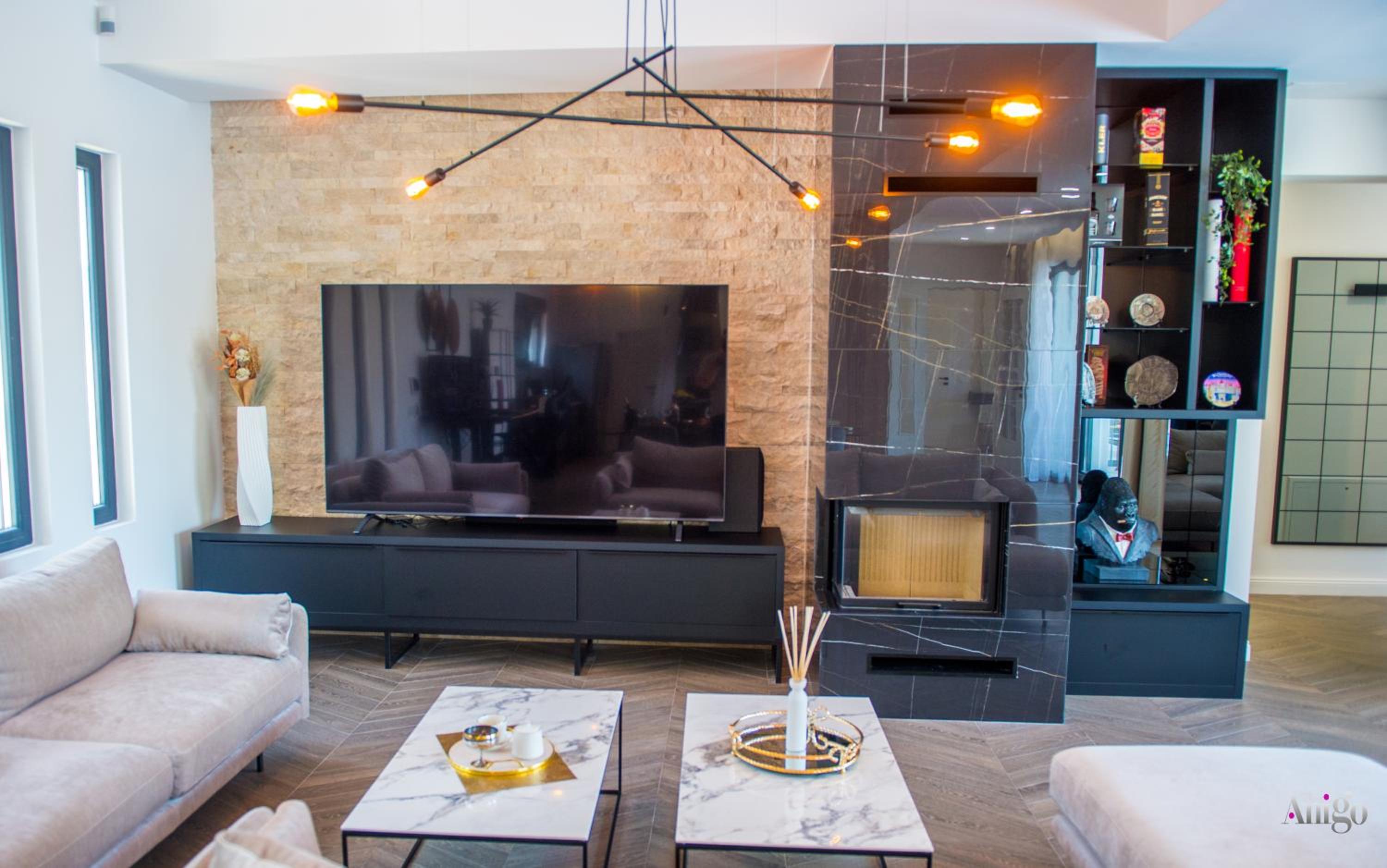 Villa River