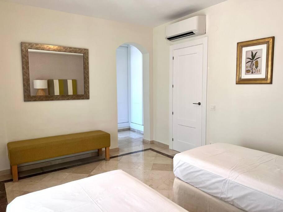 New modern townhouse Golden Mile