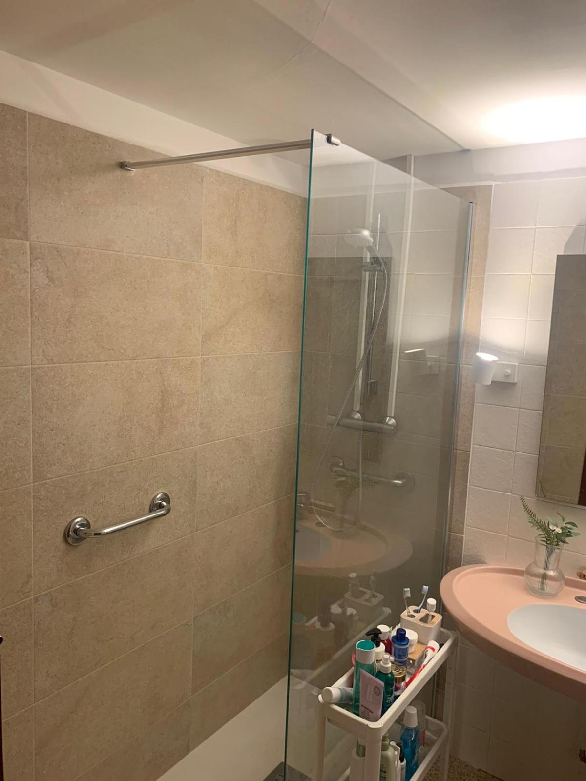 Habitacion privada en PISO COMPARTIDO Lepanto
