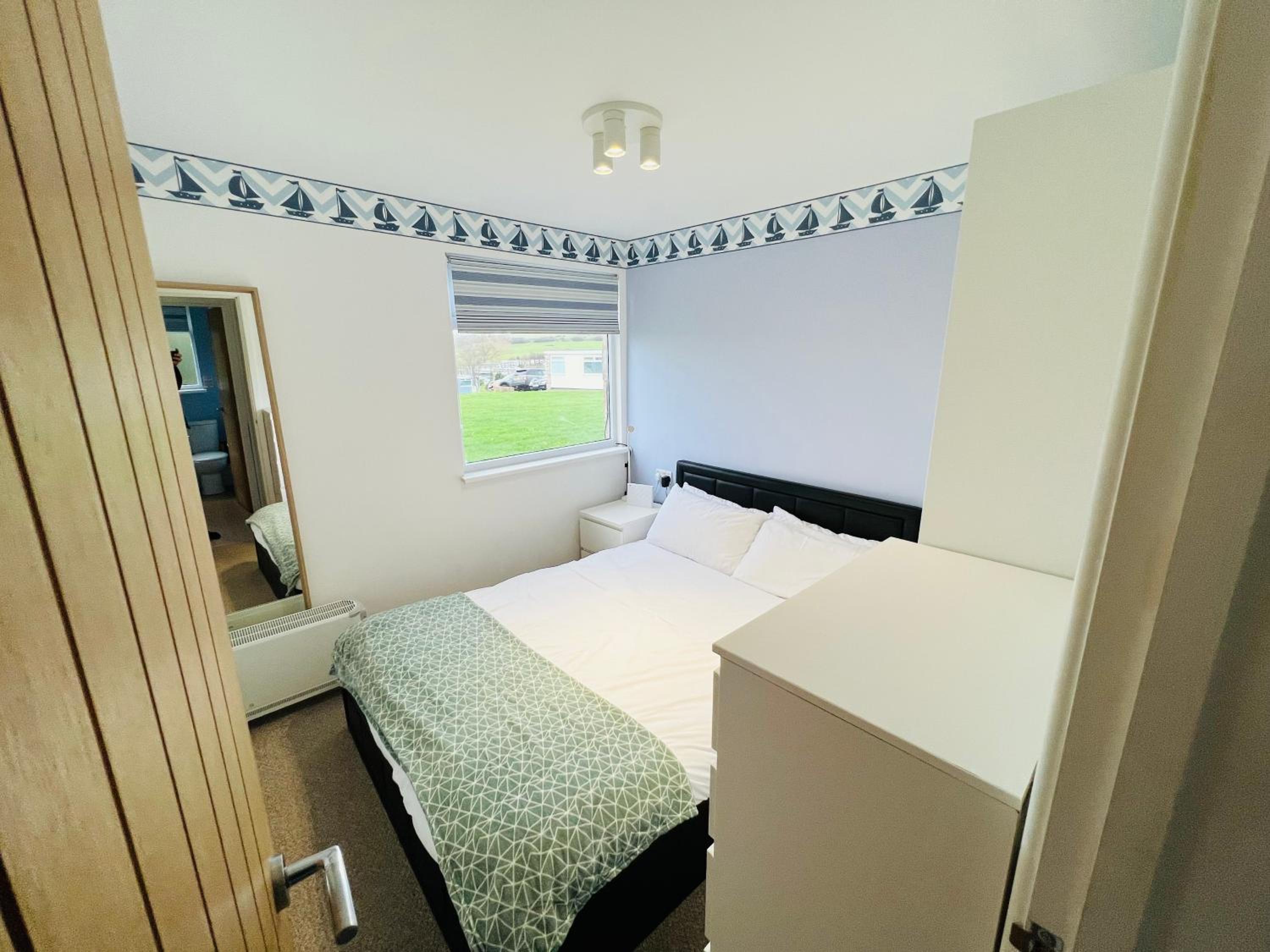 2 Bedroom Chalet SB57, Sandown, Isle of Wight view 5