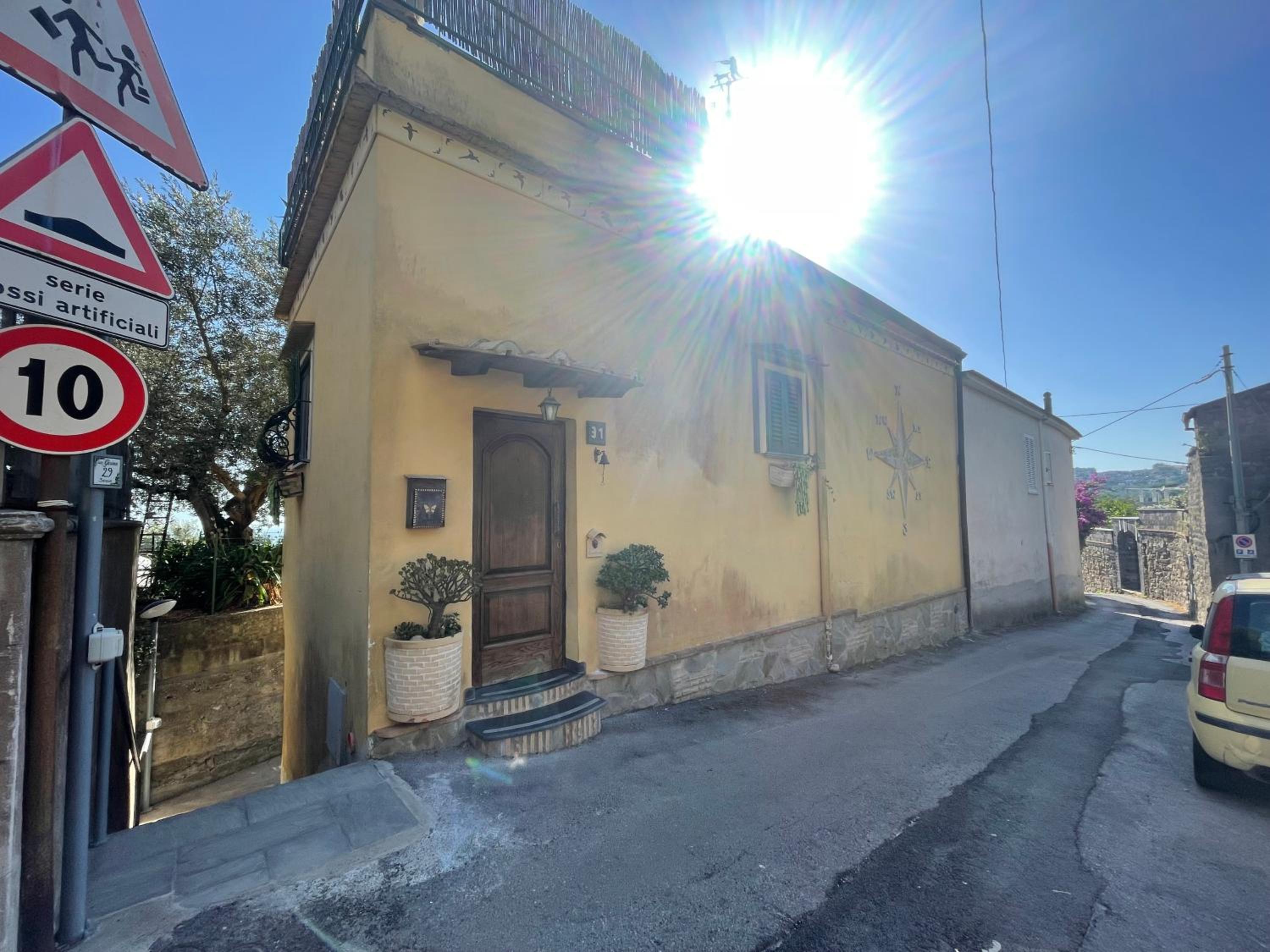 Pupatella House