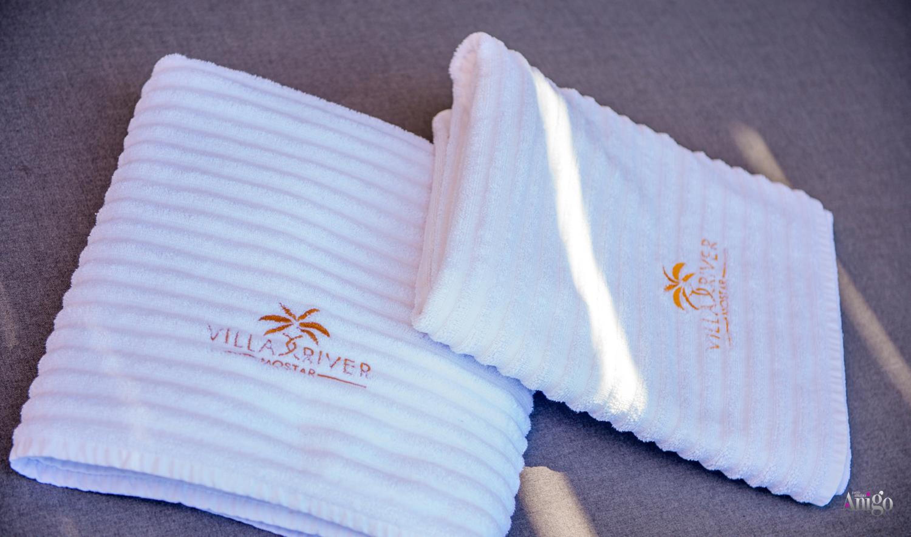 Villa River