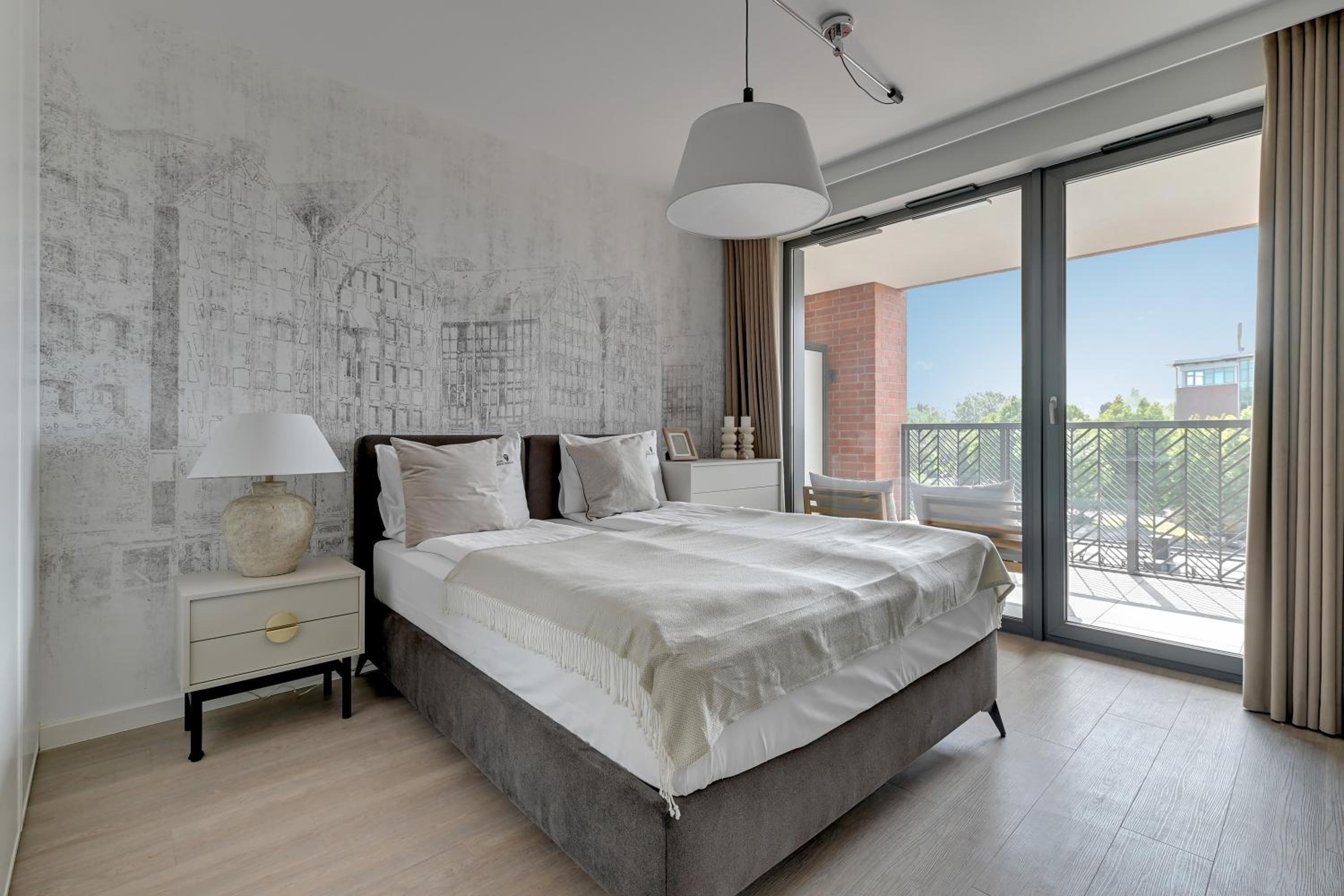 Scala Suites with Parking by Lion Apartments