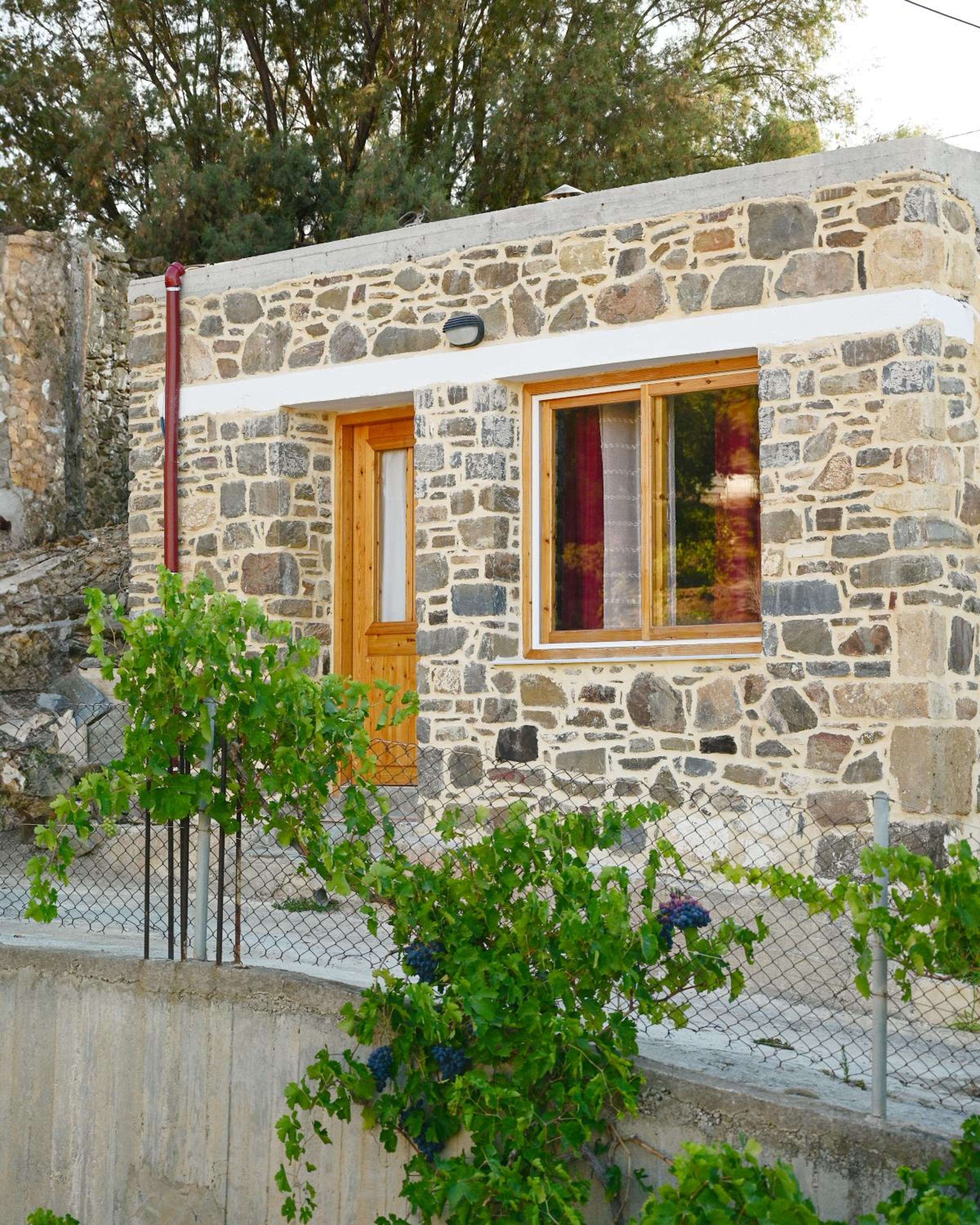 Stone House photo 5