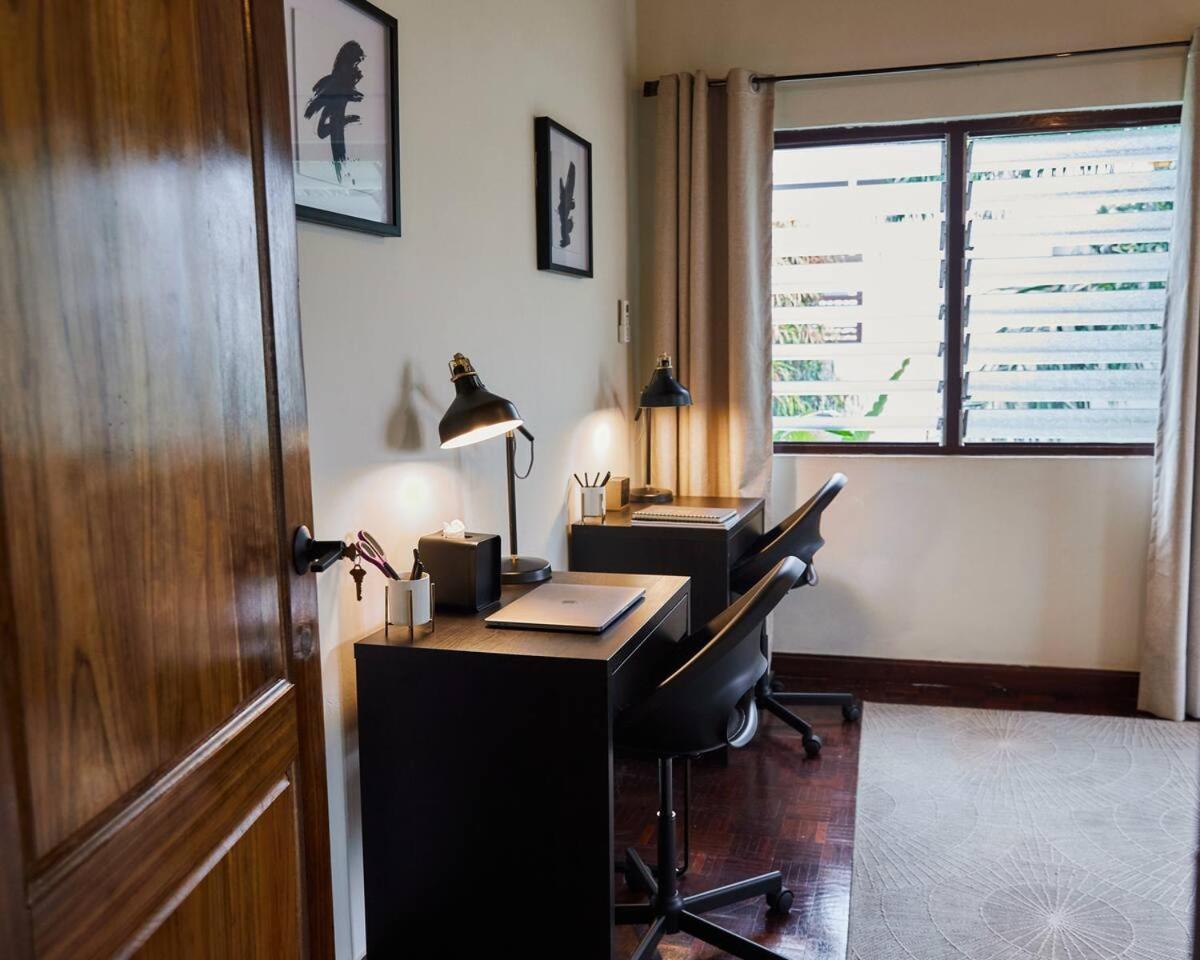 Modern 1BR with Ensuite Bathroom