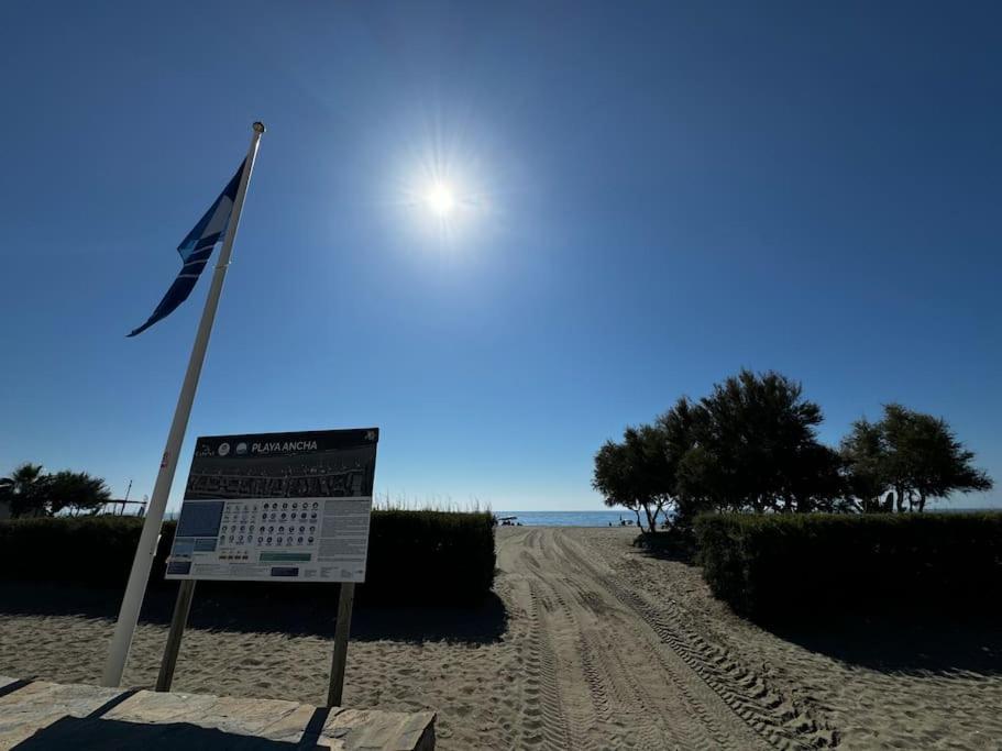 Marina De Casares beach house
