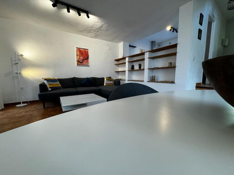 Marina De Casares beach house
