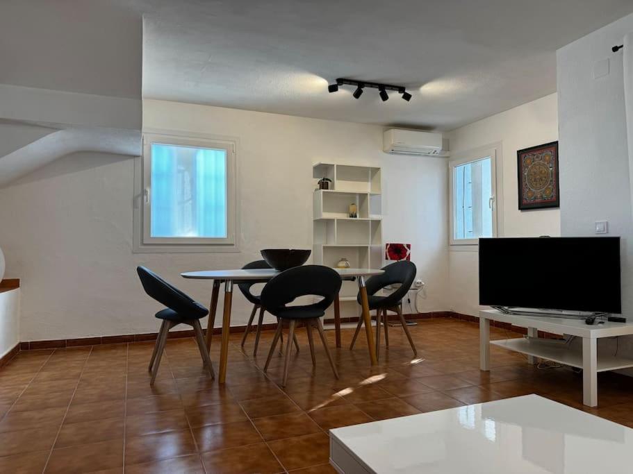 Marina De Casares beach house