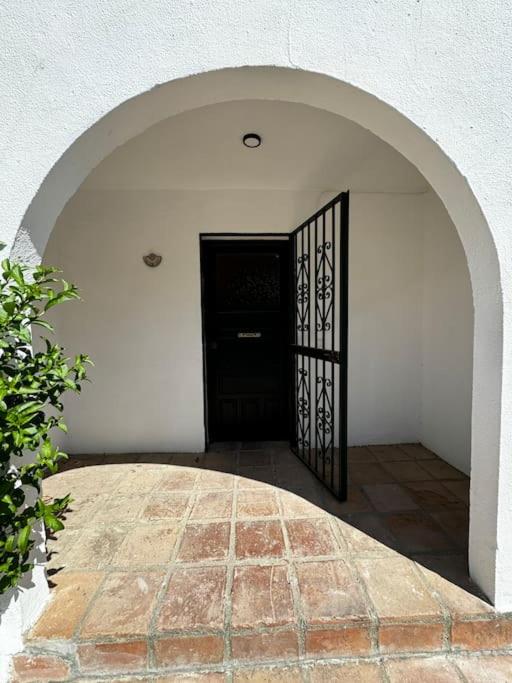 Marina De Casares beach house
