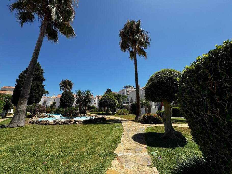 Marina De Casares beach house