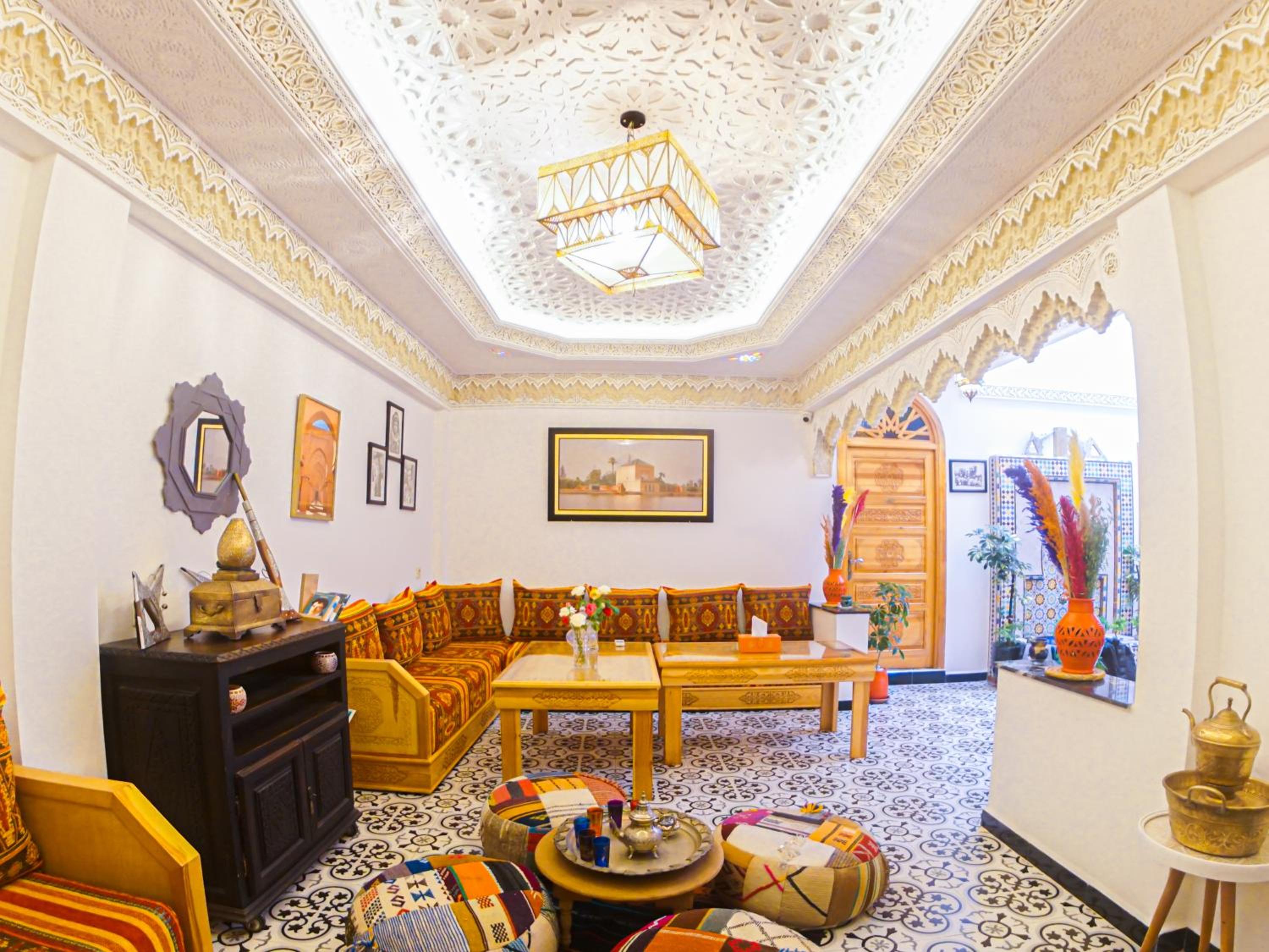 lounge