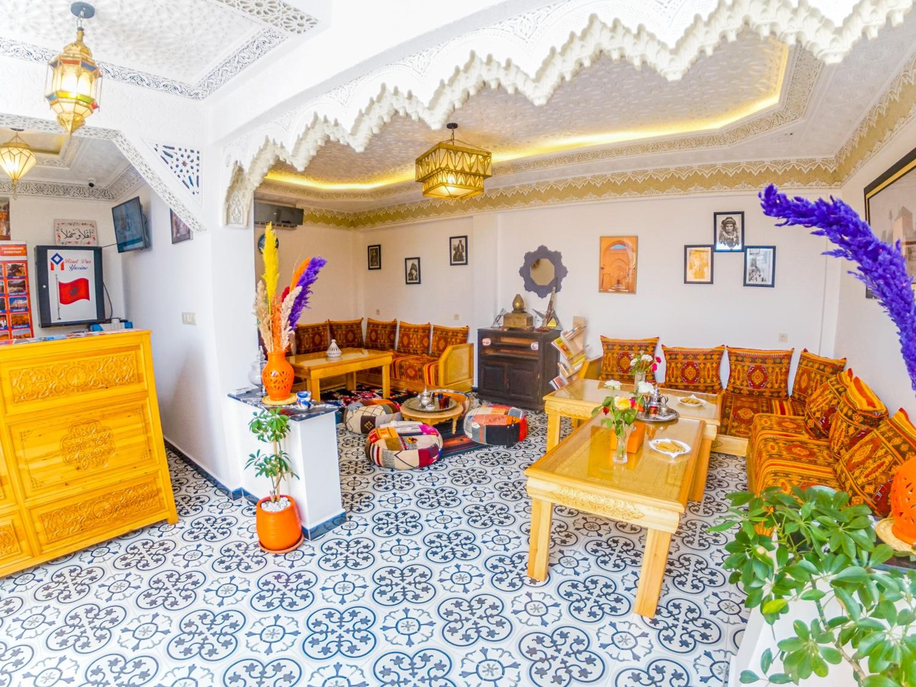 lounge