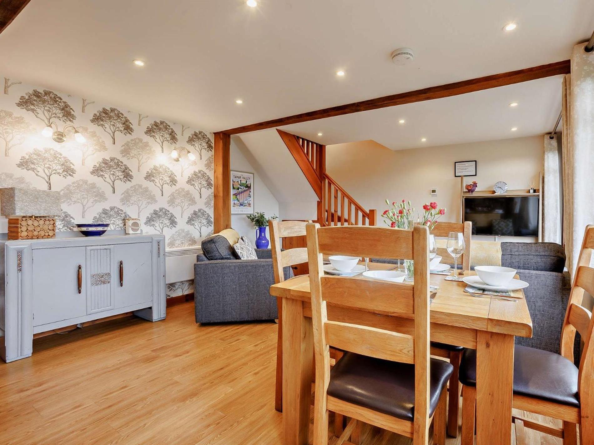 2 Bed in Launceston BRDEX view 3