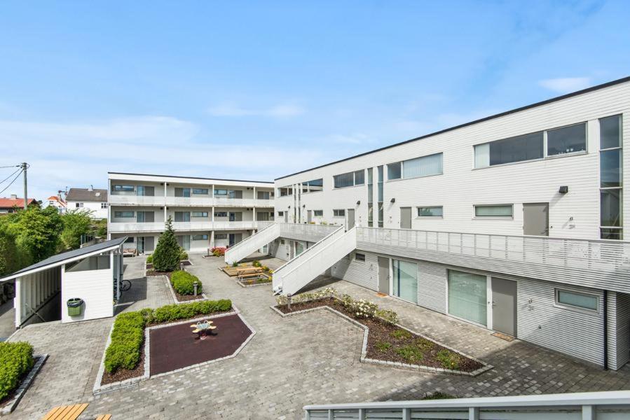 Modern apartment - perfect for ONS 2024