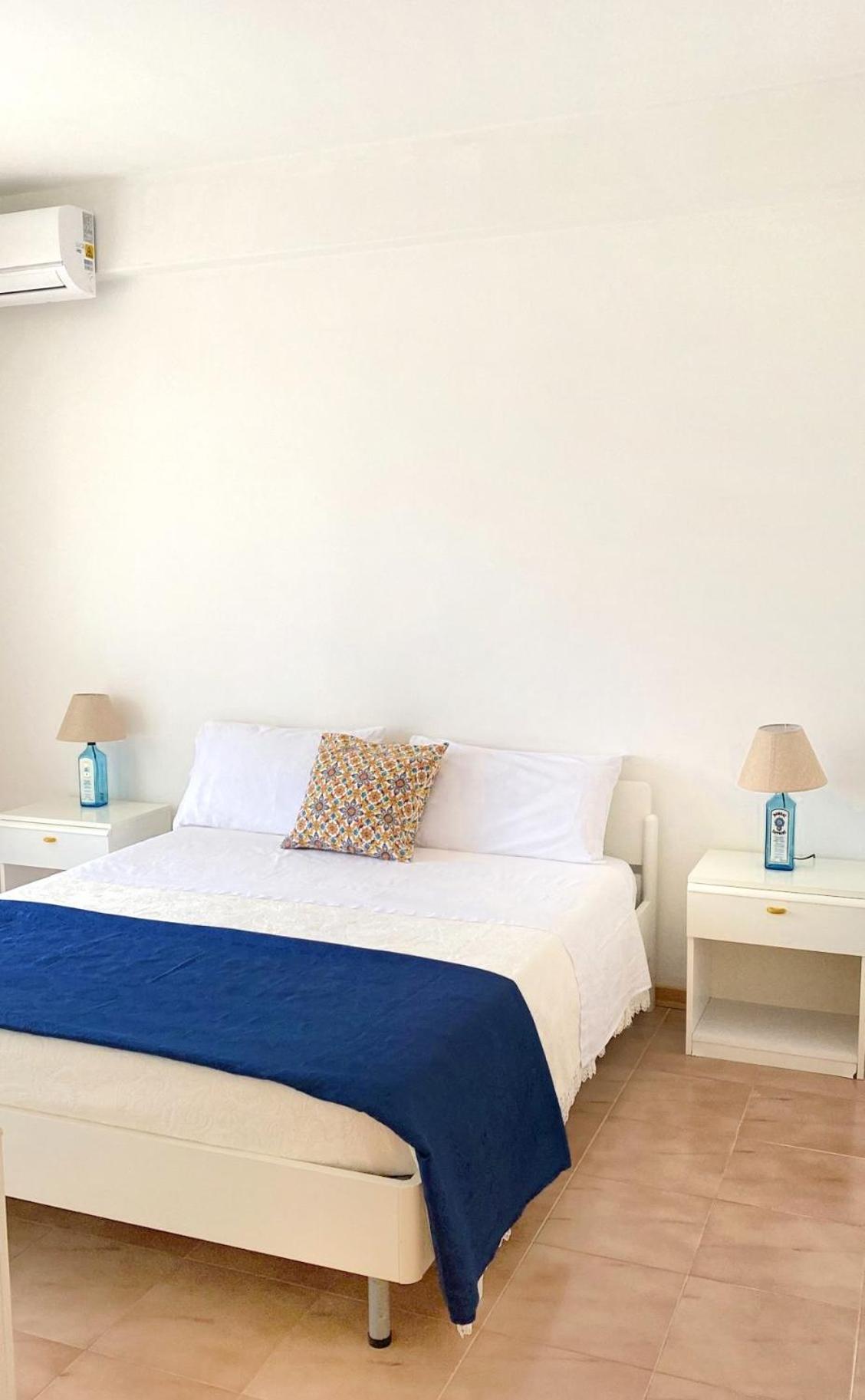 EC apartment en Scalea — hotel room
