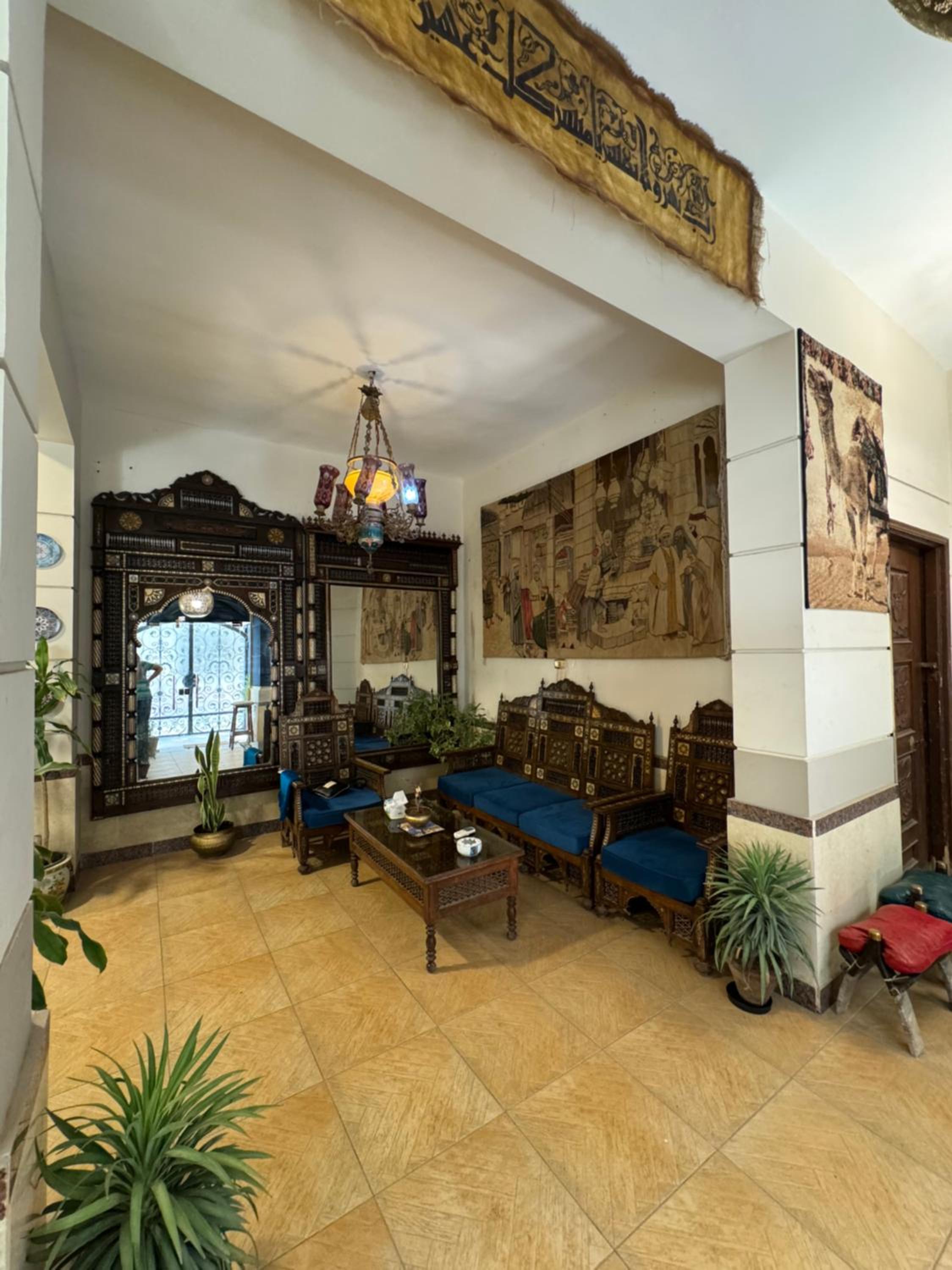 Osiris pyramids view inn