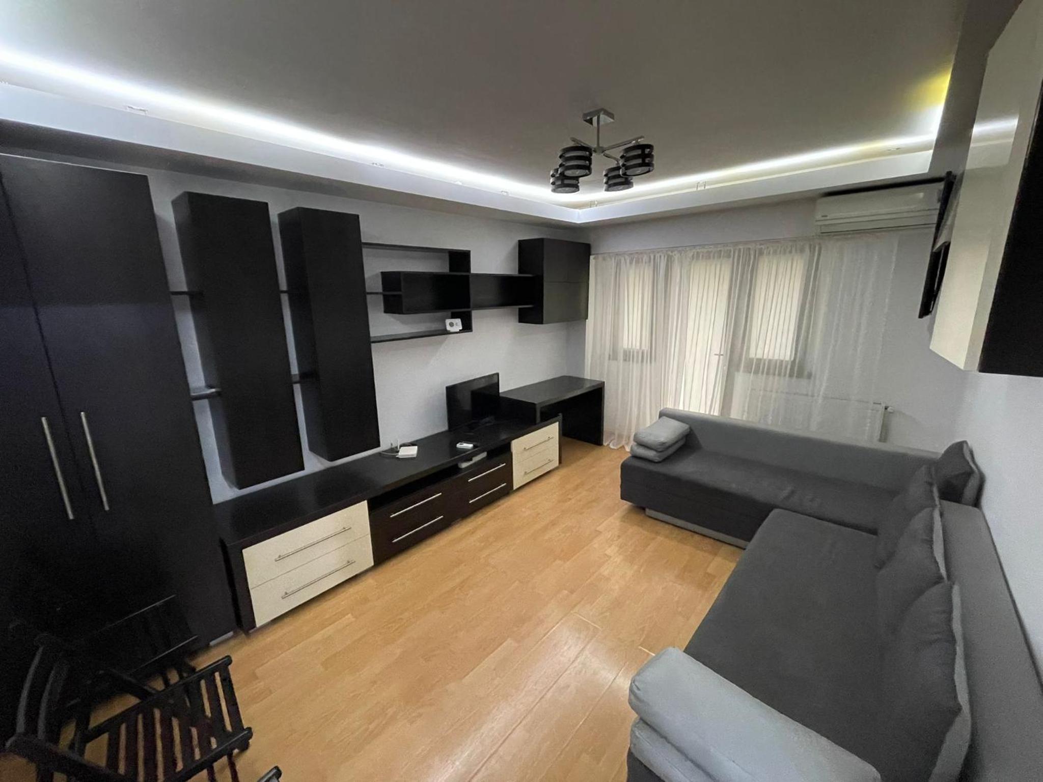 Propriete Nine - Palas, city center, business area view 3