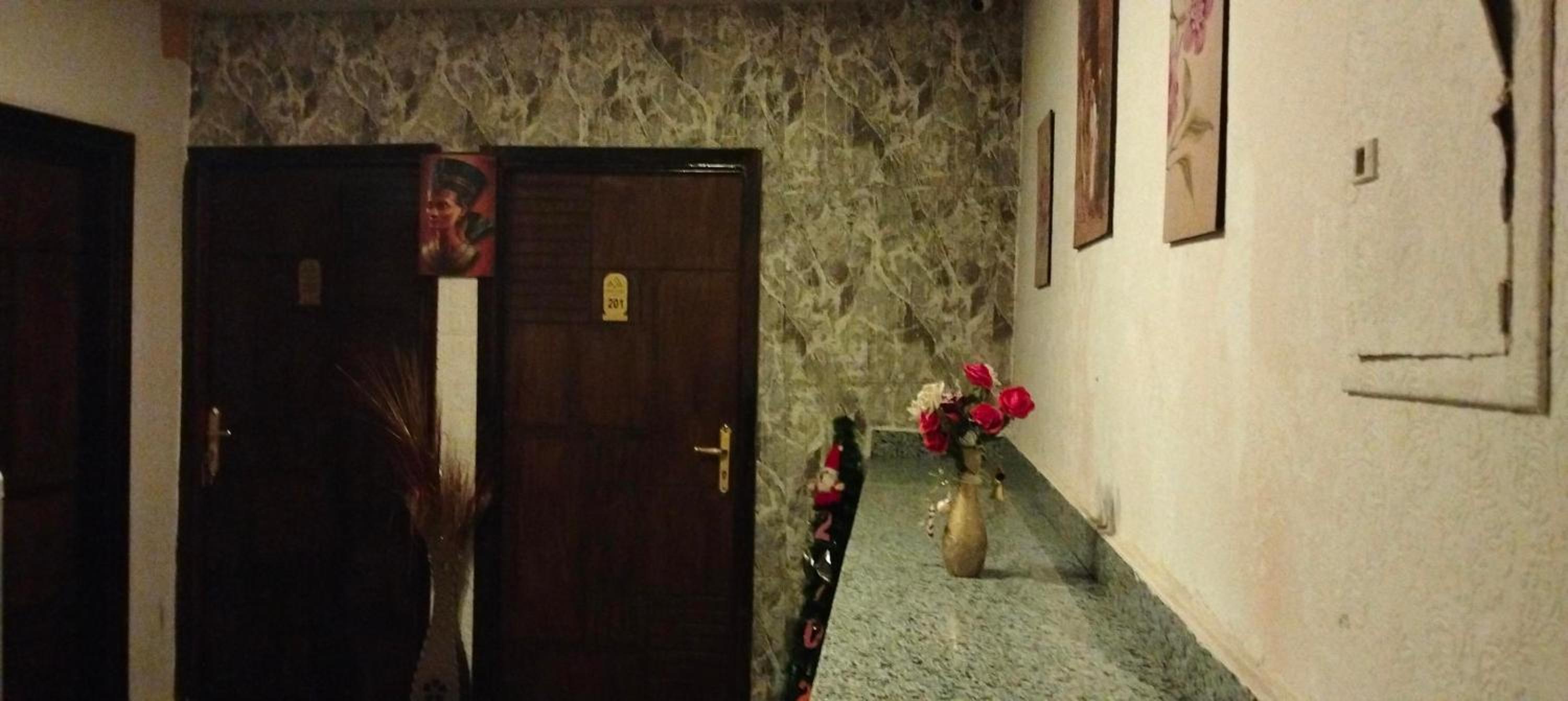 Royal Zeina Pyramids Inn