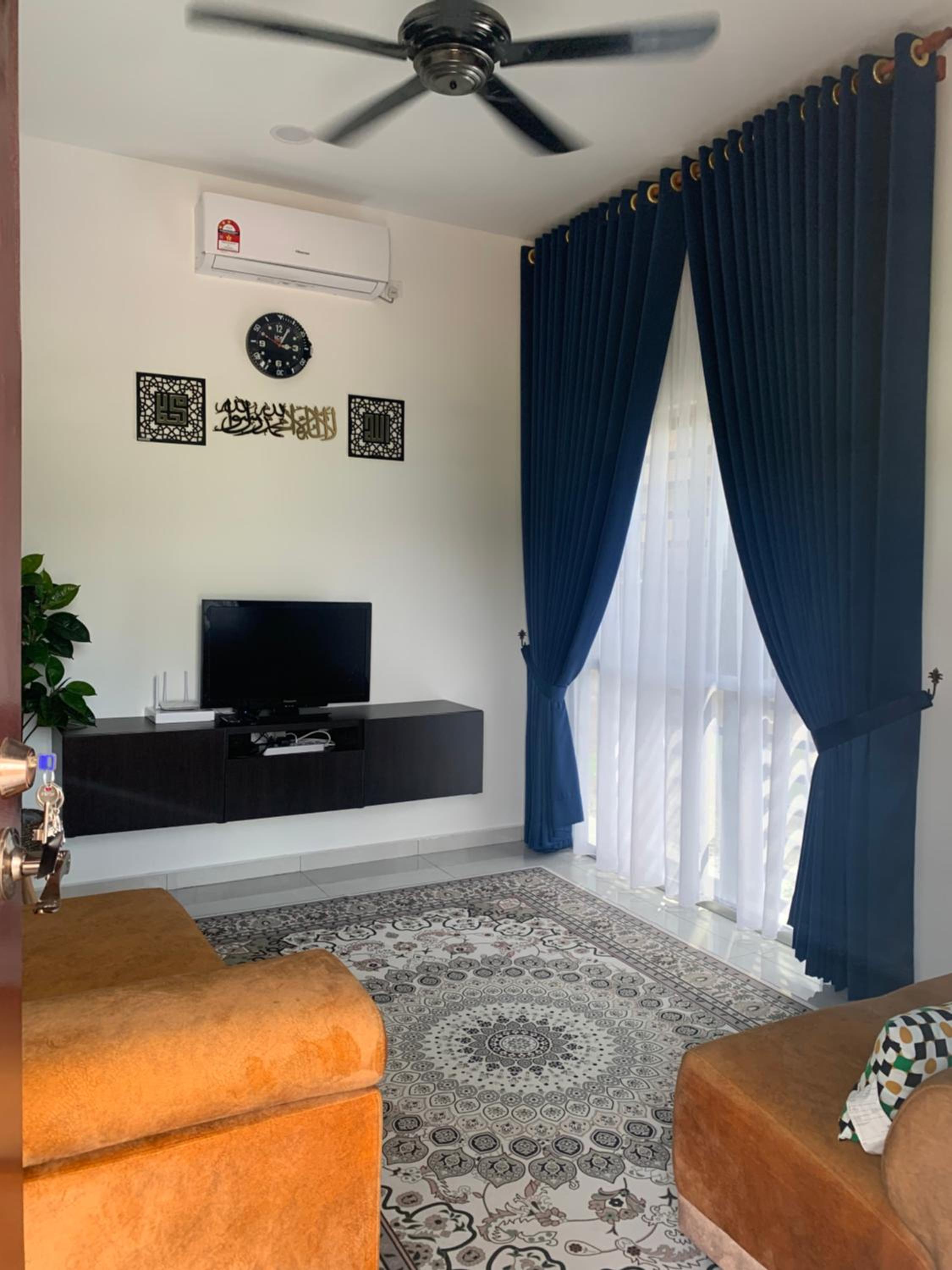 HOMeSTAY DAMIA - Islam Homestay Only photo 8