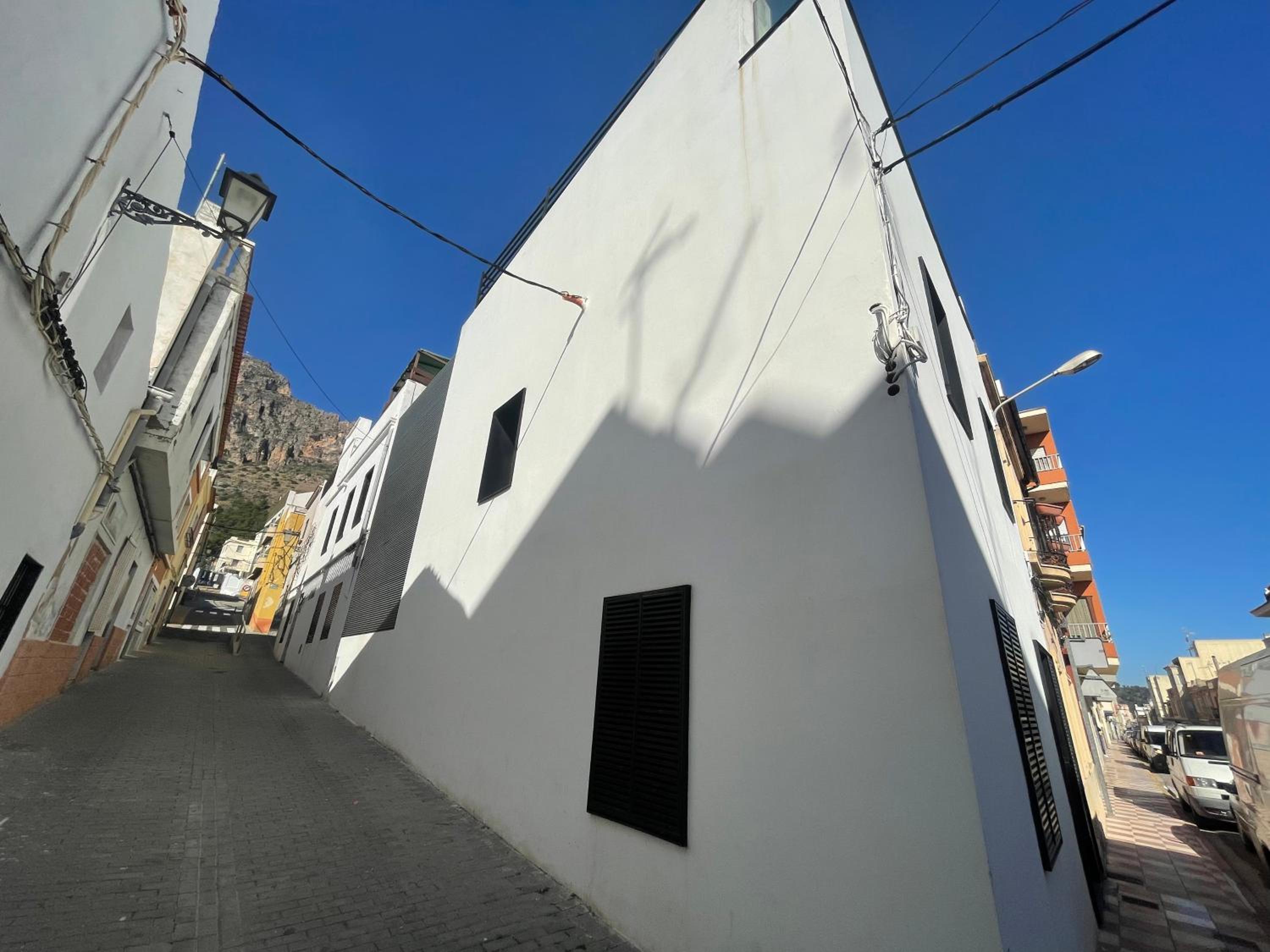 Photo 25