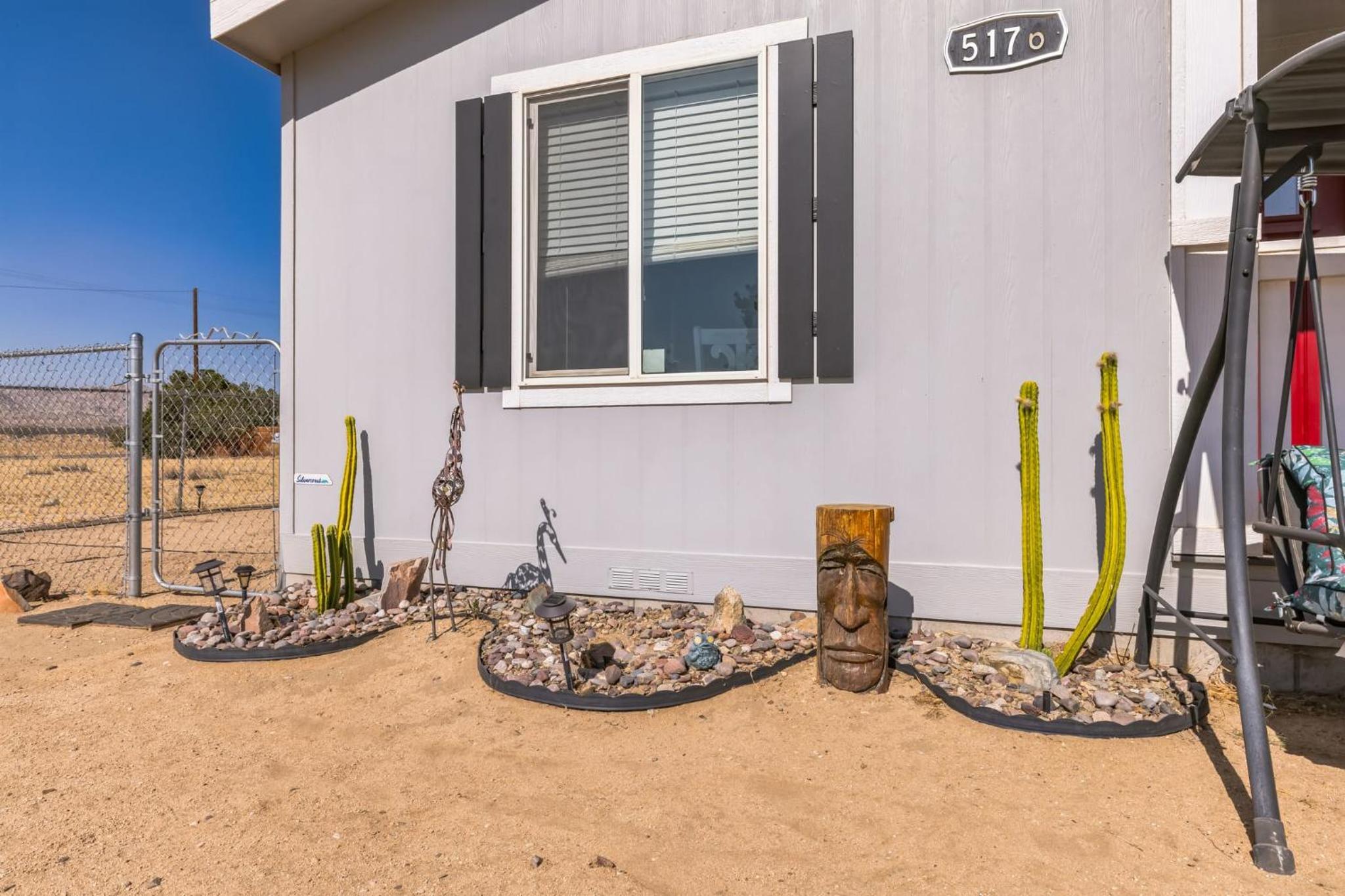 Family Modern Oasis - 3BR Retreat with Luxurious Amenities view 5