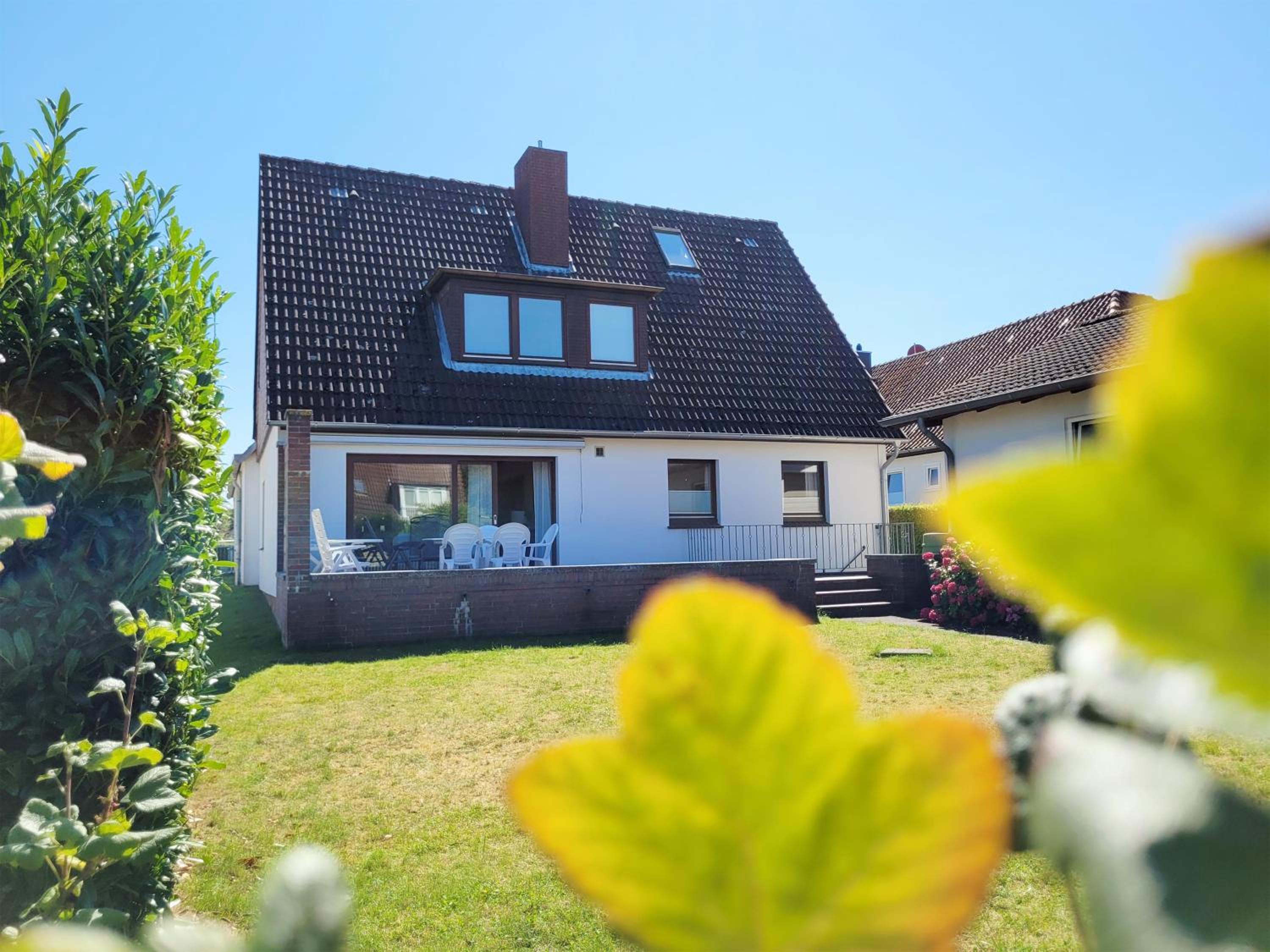 Ferienhaus mit Garten und idyllischer Ruhe