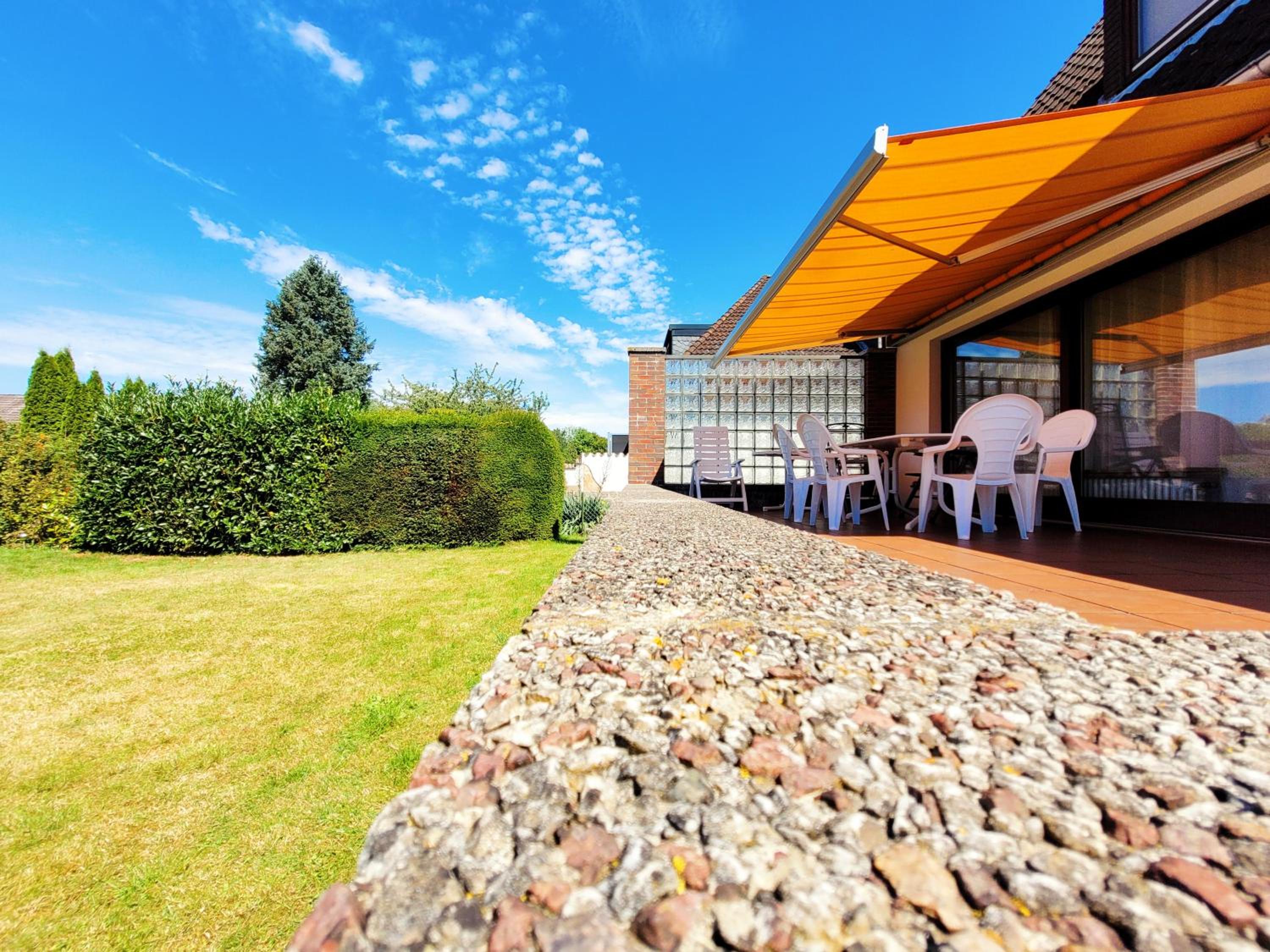 Ferienhaus mit Garten und idyllischer Ruhe