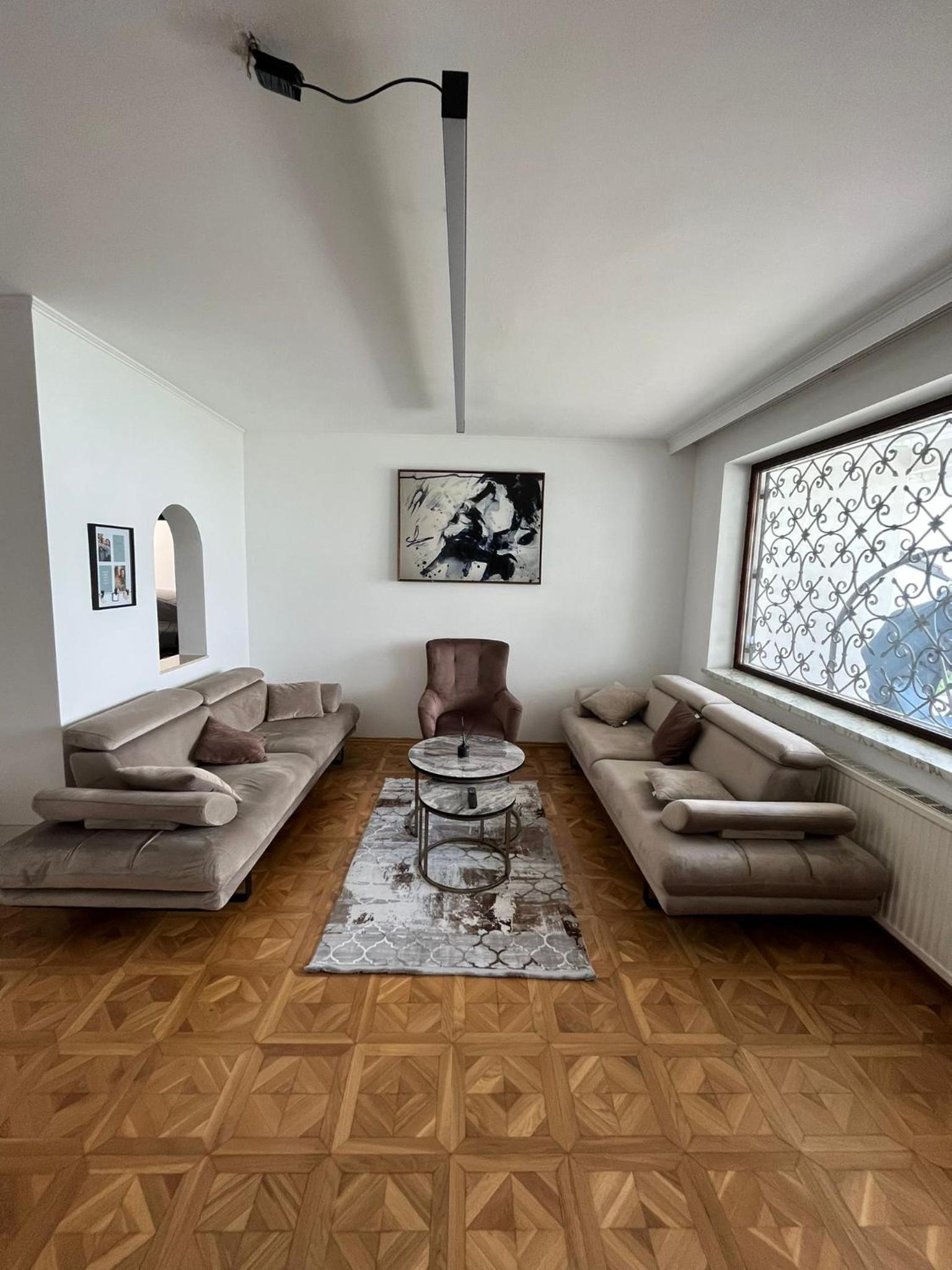 Aveni Living