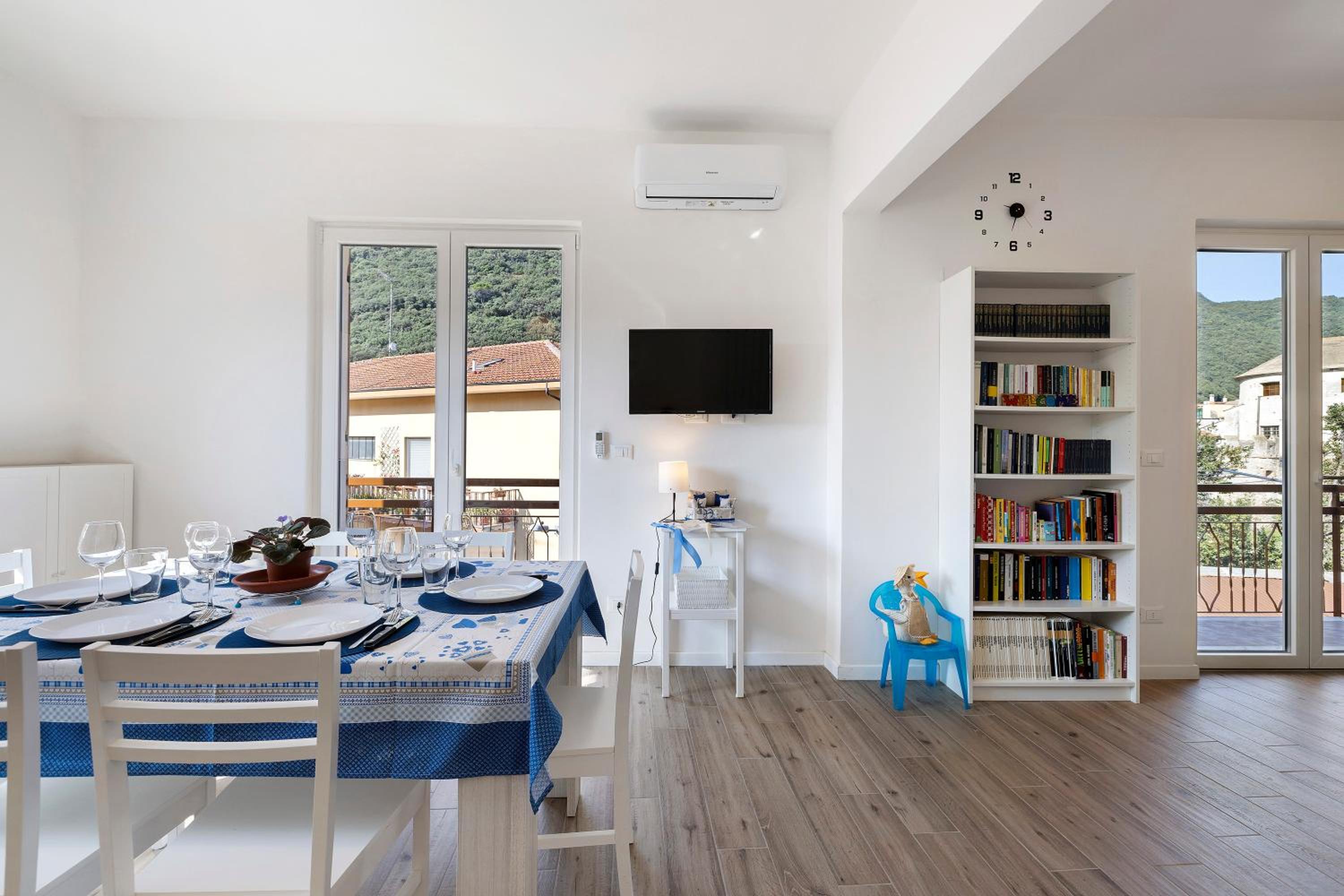 Il Borgo Incantato con garage view 4