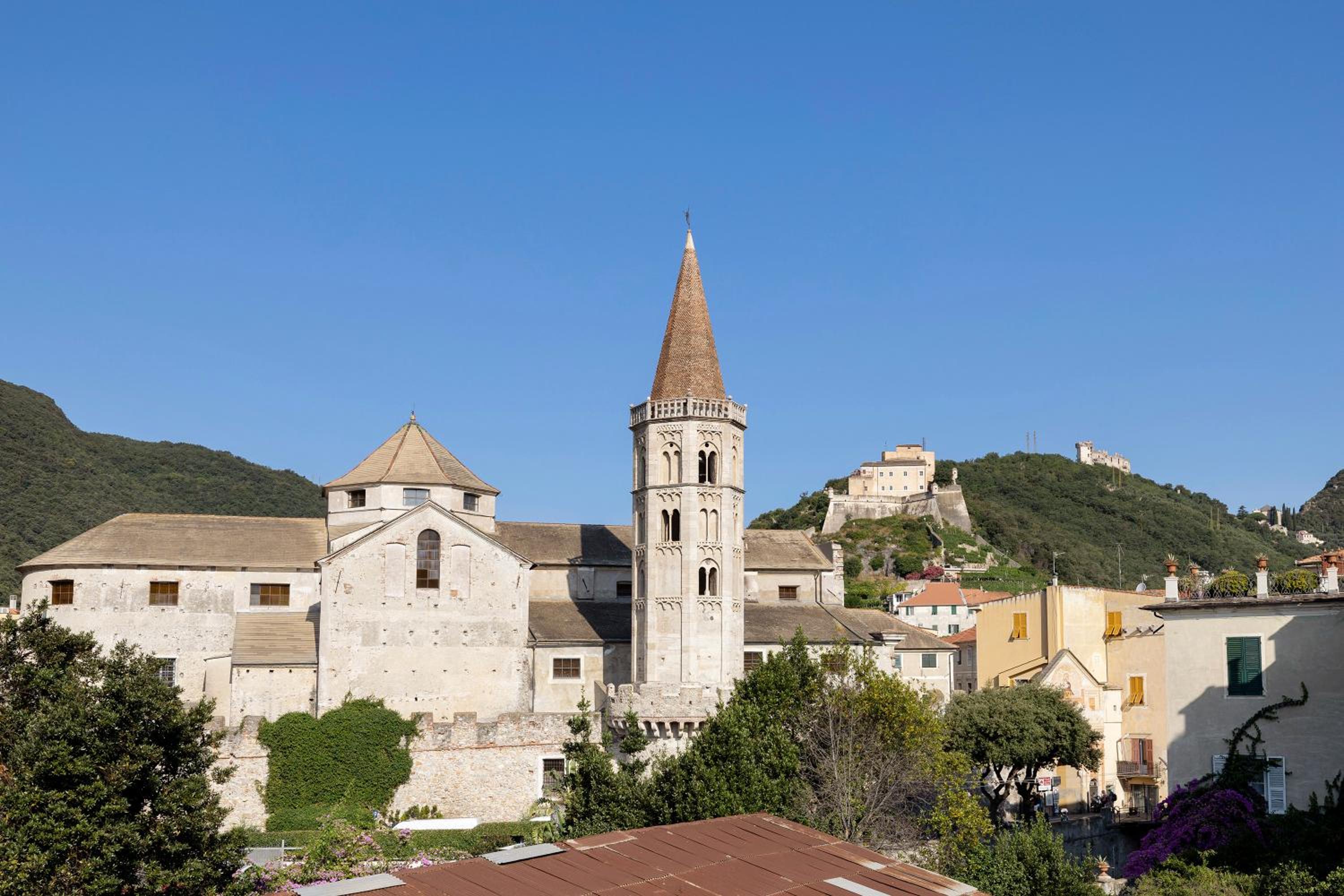 Il Borgo Incantato con garage