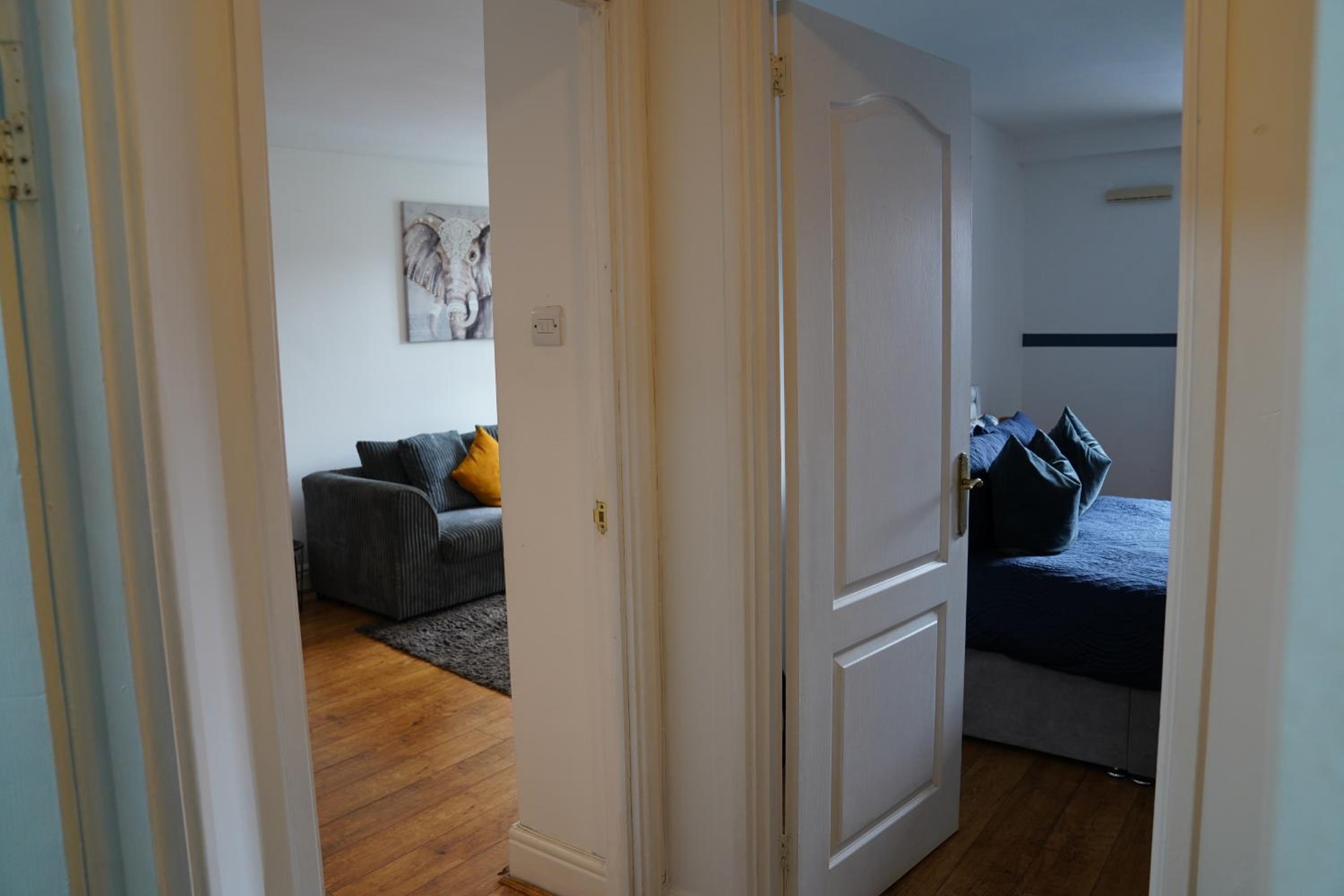 Cozy 1 Bed Flat, Bham City Centre, Free Parking Sleeps 2