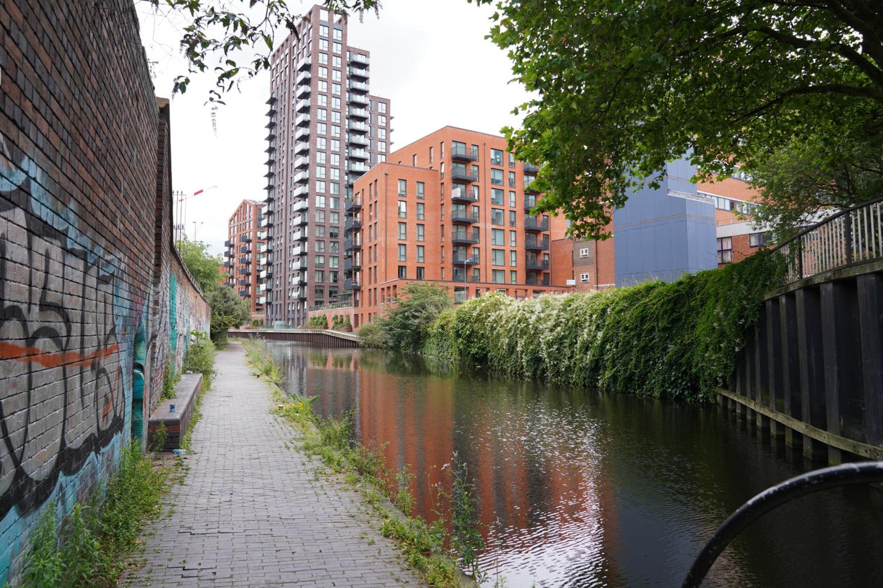 Cozy 1 Bed Flat, Bham City Centre, Free Parking Sleeps 2