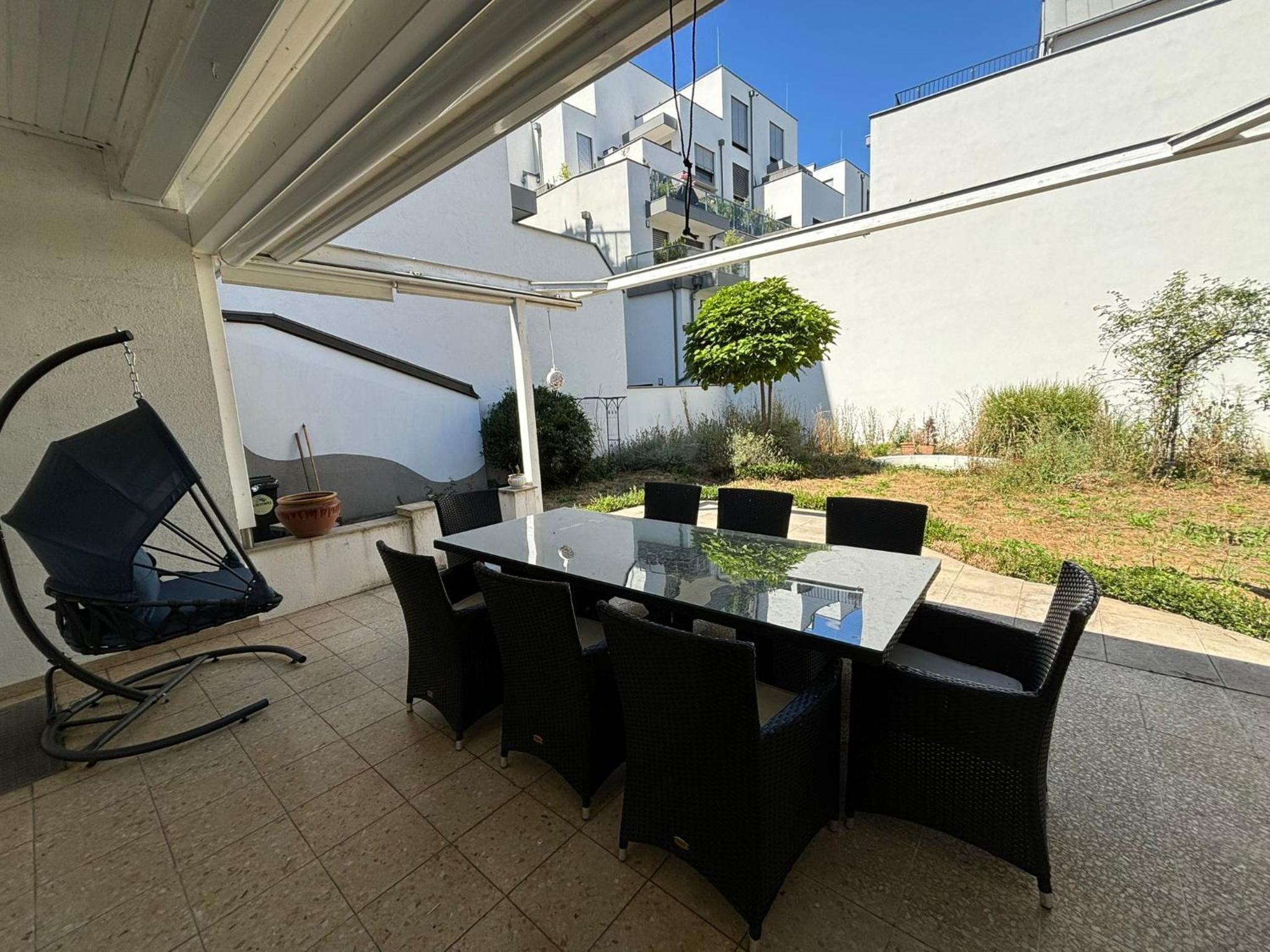 Aveni Living