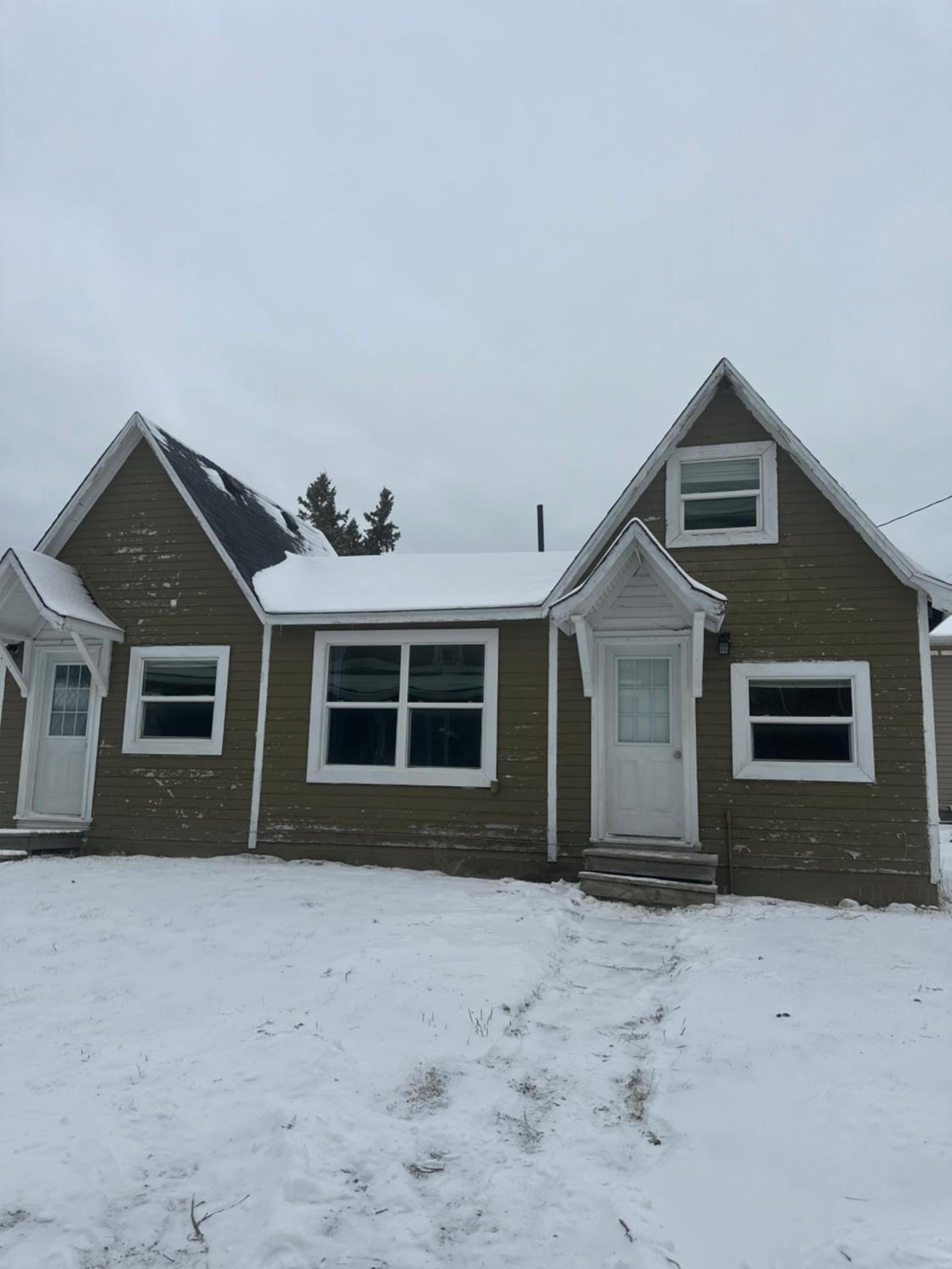 1000 islands Cottage with 2 bedrooms! COZY with dinner & breakfast for additional small extra fee