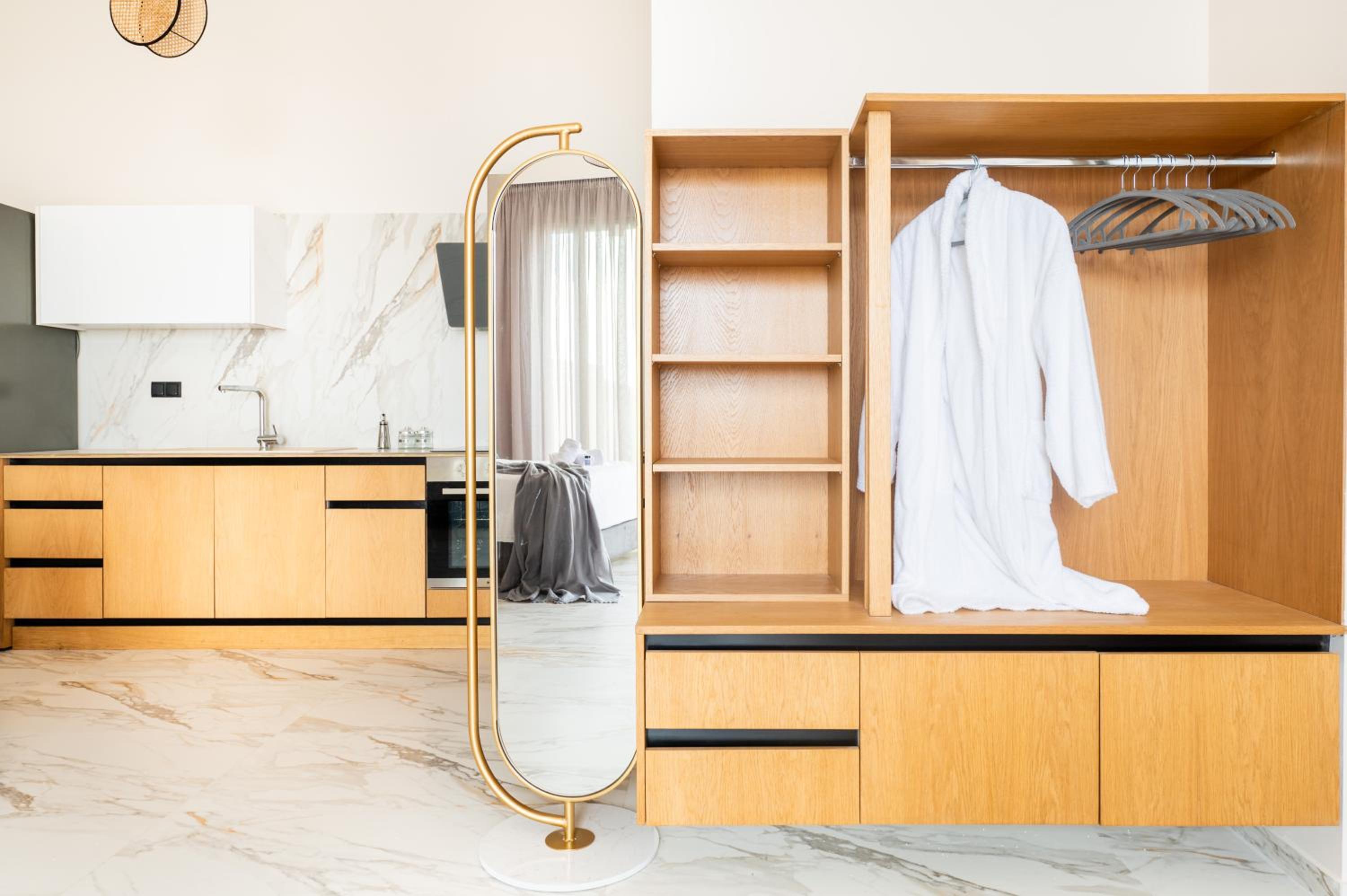 Petradi Suites
