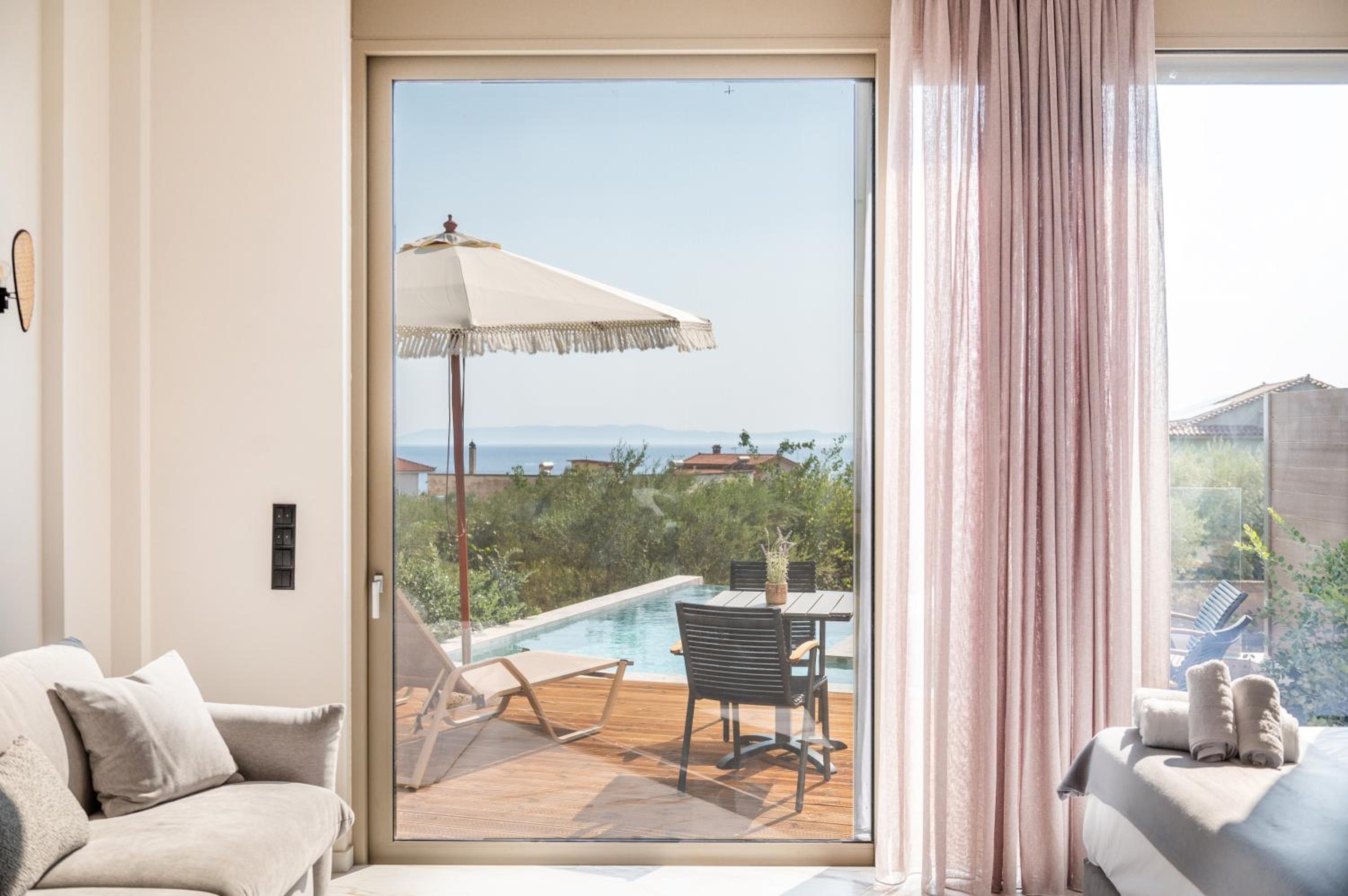 Petradi Suites