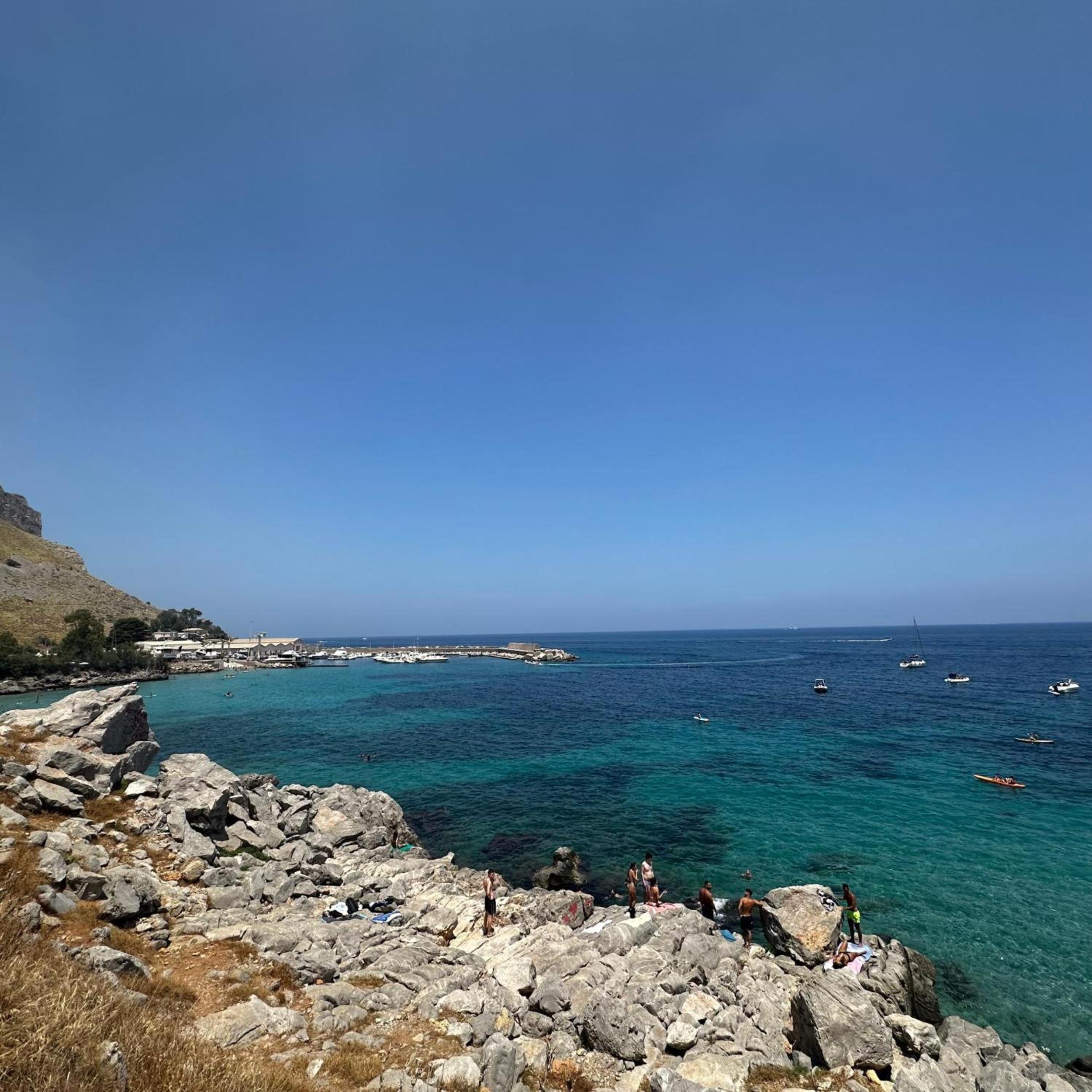 La Casa Di Alina Mondello view 3