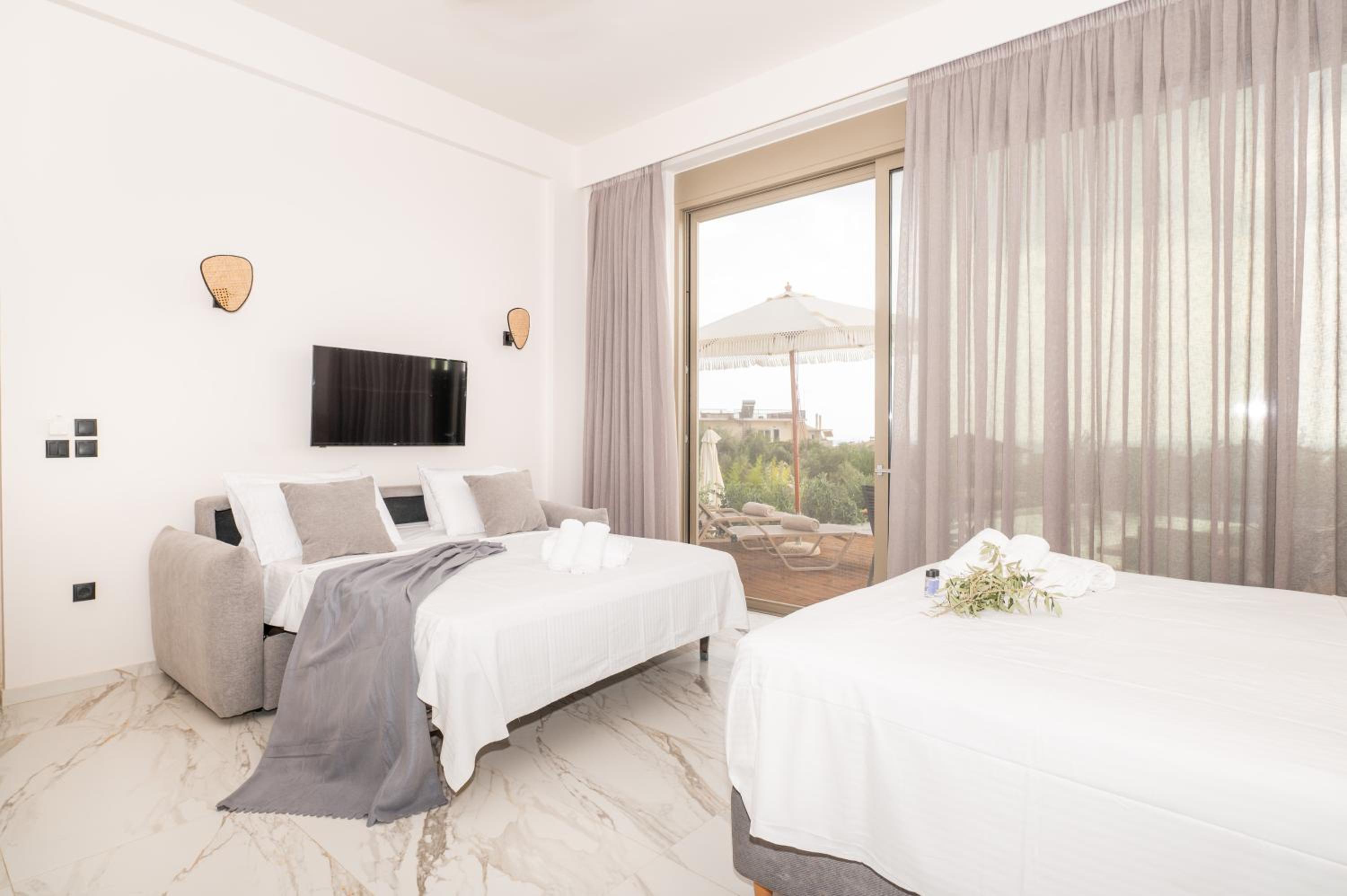 Petradi Suites